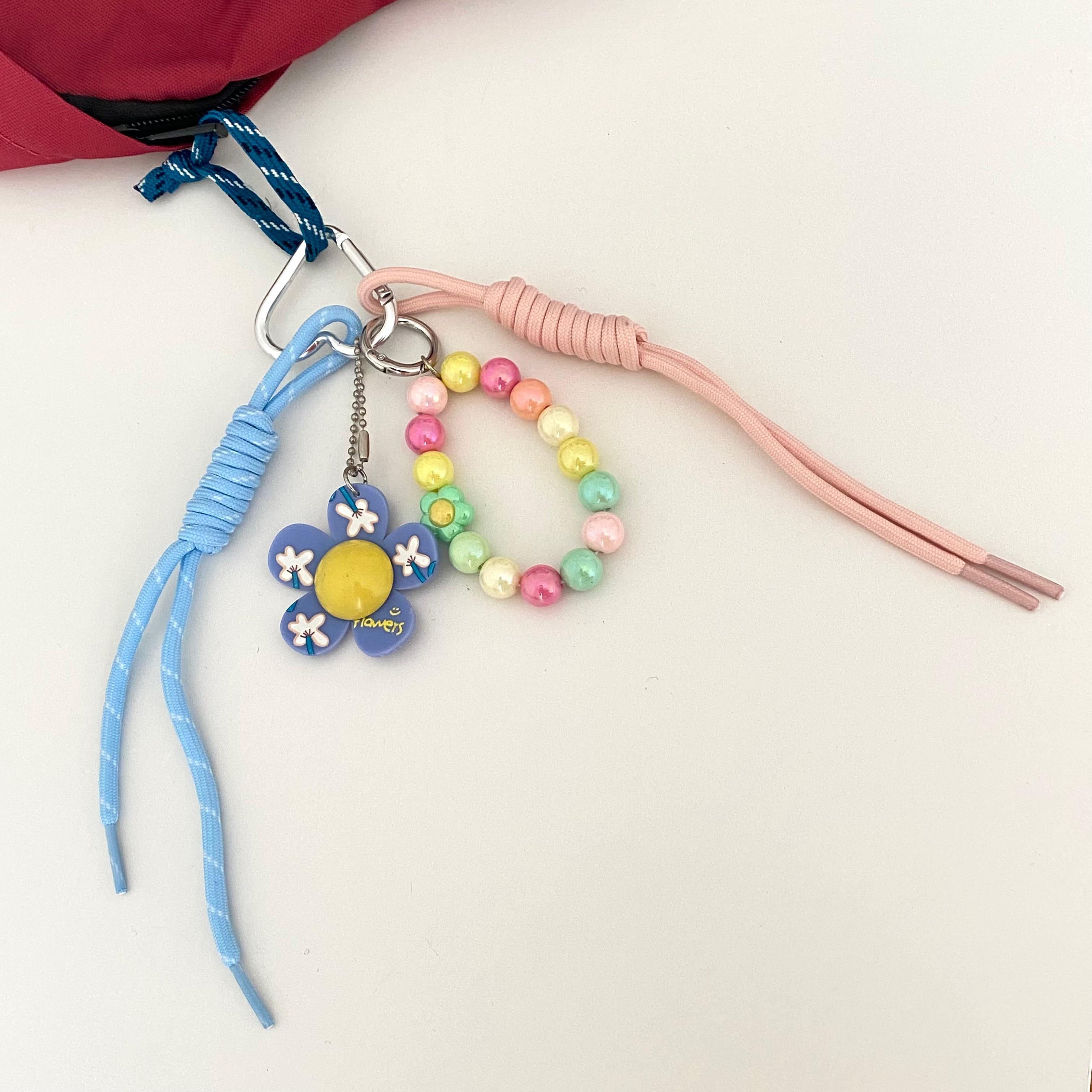 Çanta Charmı Pembe Mavi Bileklik Ve Çiçek Detaylı