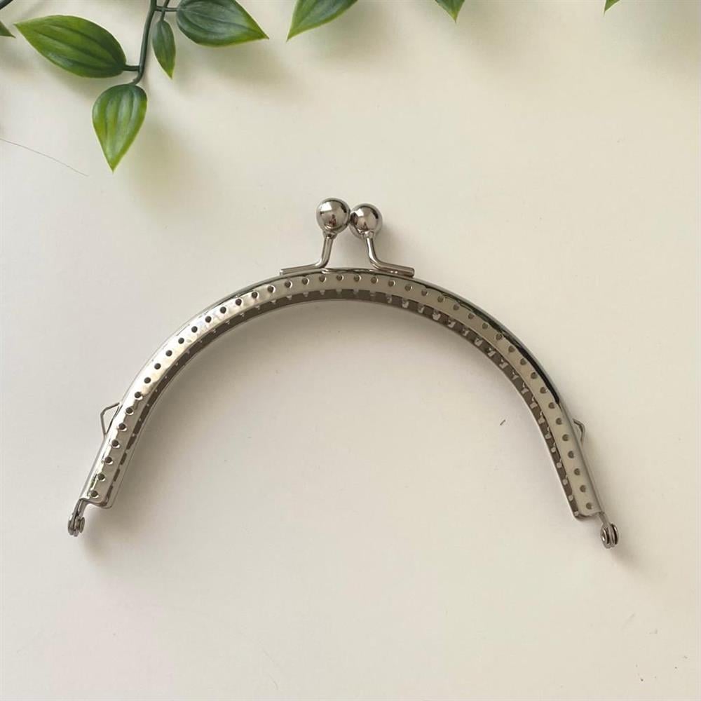 Çanta ve Cüzdan Klipsi Gümüş Renk Oval Model 15 Cm