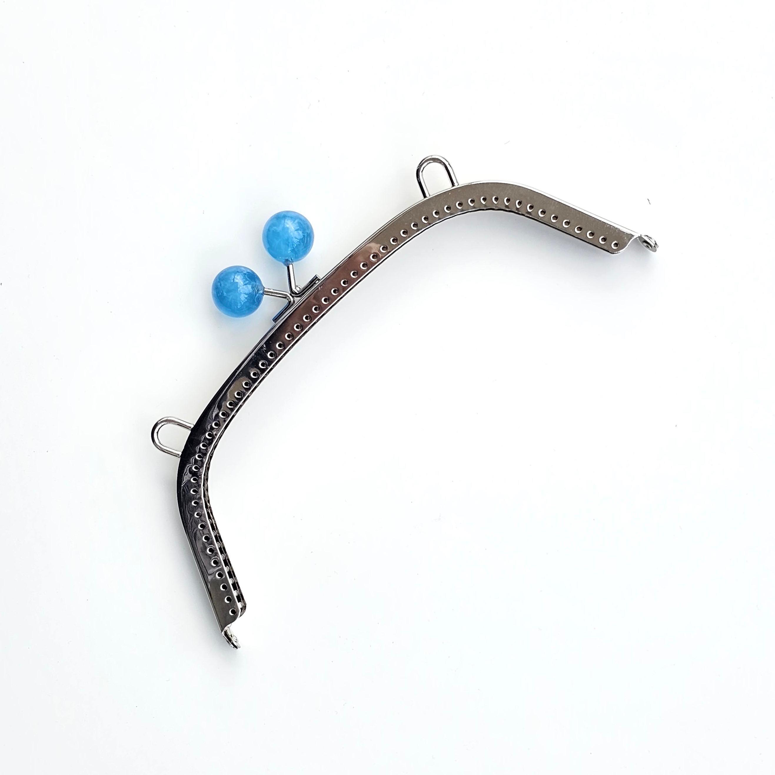 Çanta ve Cüzdan Klipsi Gümüş Renk Turkuaz Başlı 23 Cm