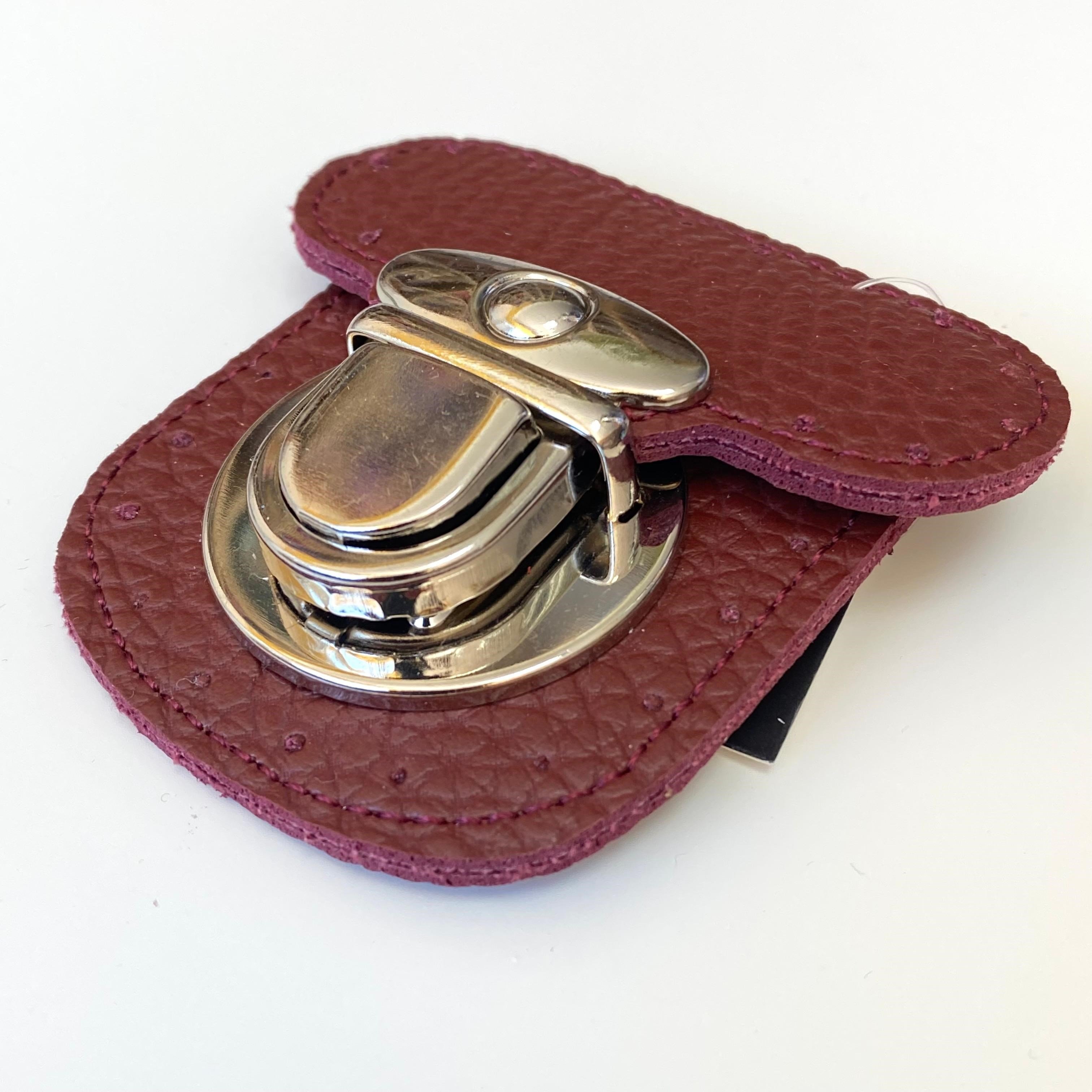 Derili Çanta Kiliti 6 x 6 Cm Bordo - Gümüş
