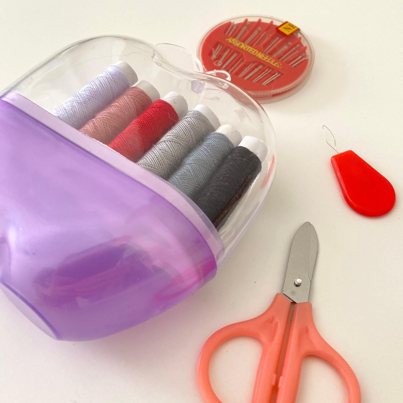 Dikiş İplik ve İğne seti Mor Elma Kutulu Kod: 30864