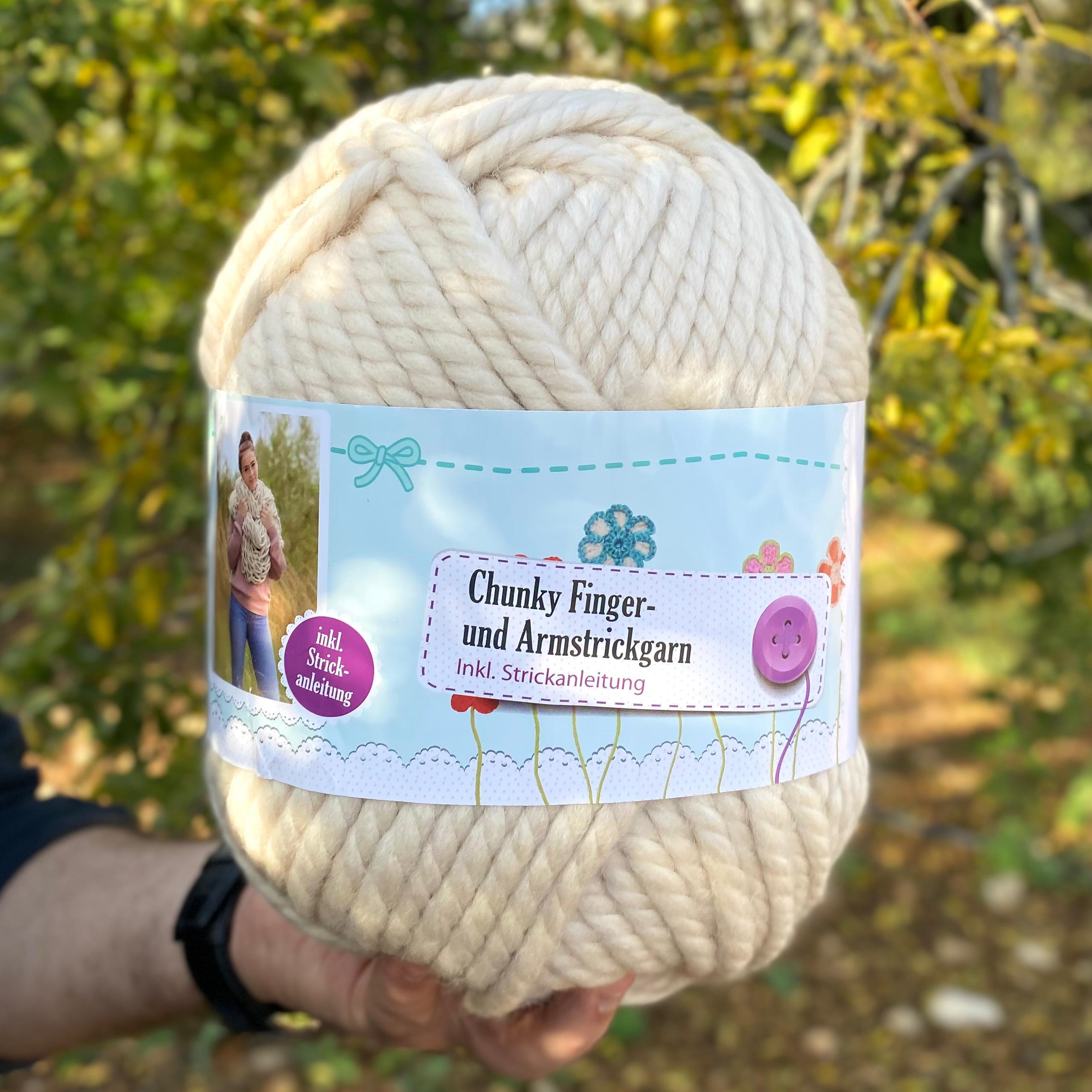 İhraç Fazlası Saf Yün Kalın Chunky Finger Dev İplik M009168 Krem | 800-900 Gr