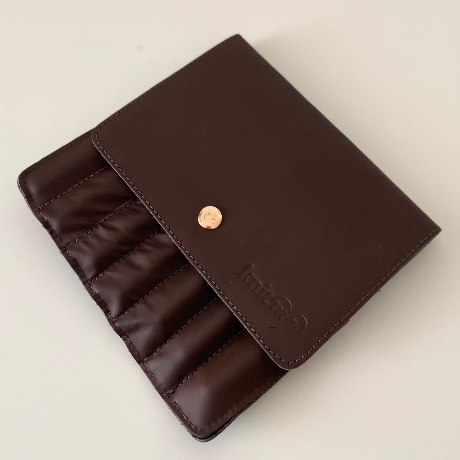 Knitme Red Tığ Seti  | 7 Adet Tığ Orjinal Koyu Kahve Deri Çantalı