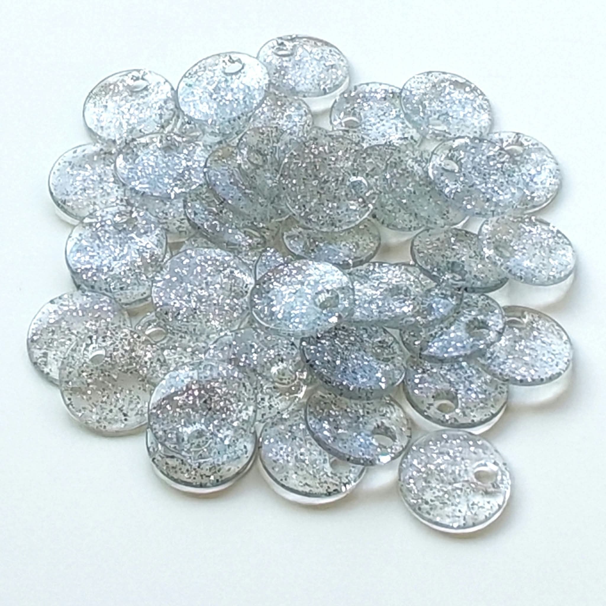 Sedef Görünümlü Plastik Çanta Ve Aksesuar Pulu  20 MM  +/- 140 Adet - 100 Gr Şeffaf Gümüş