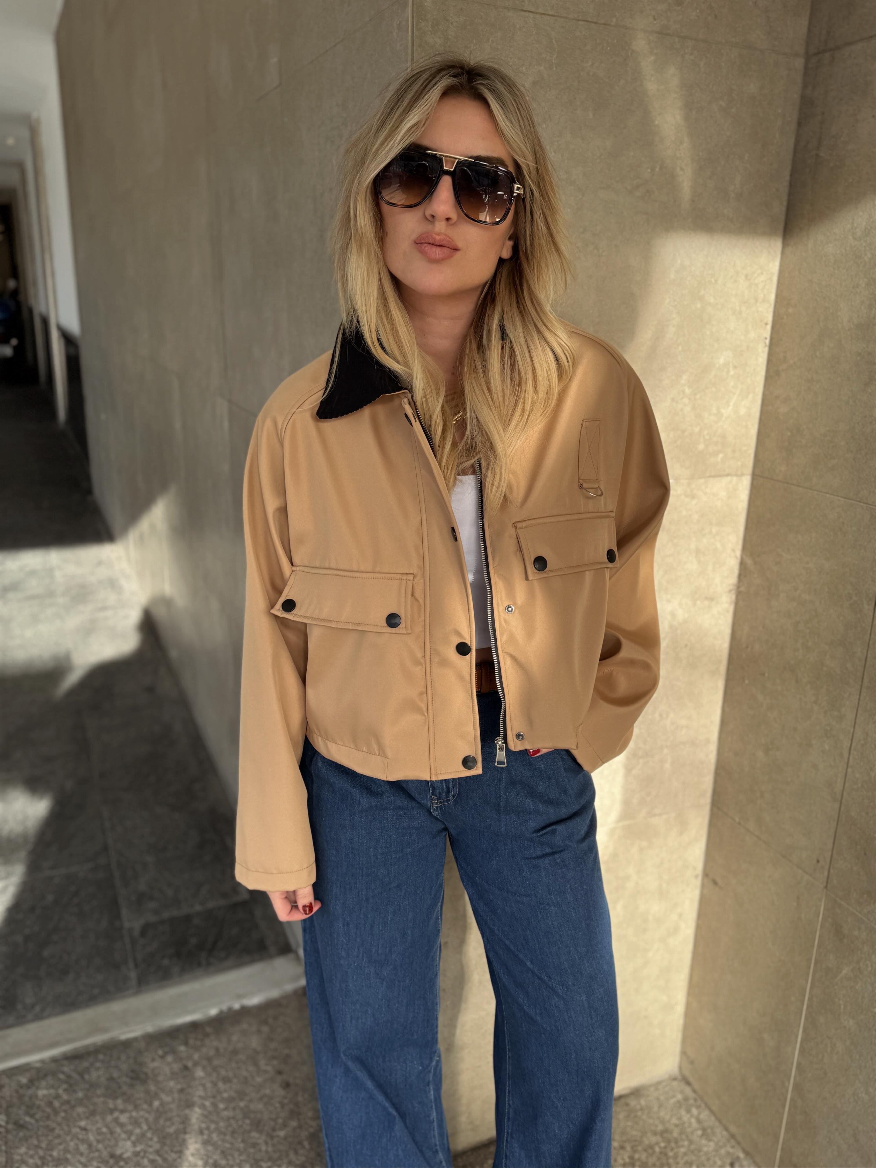 Orjinal Marka Kadife Yaka Taba Mont