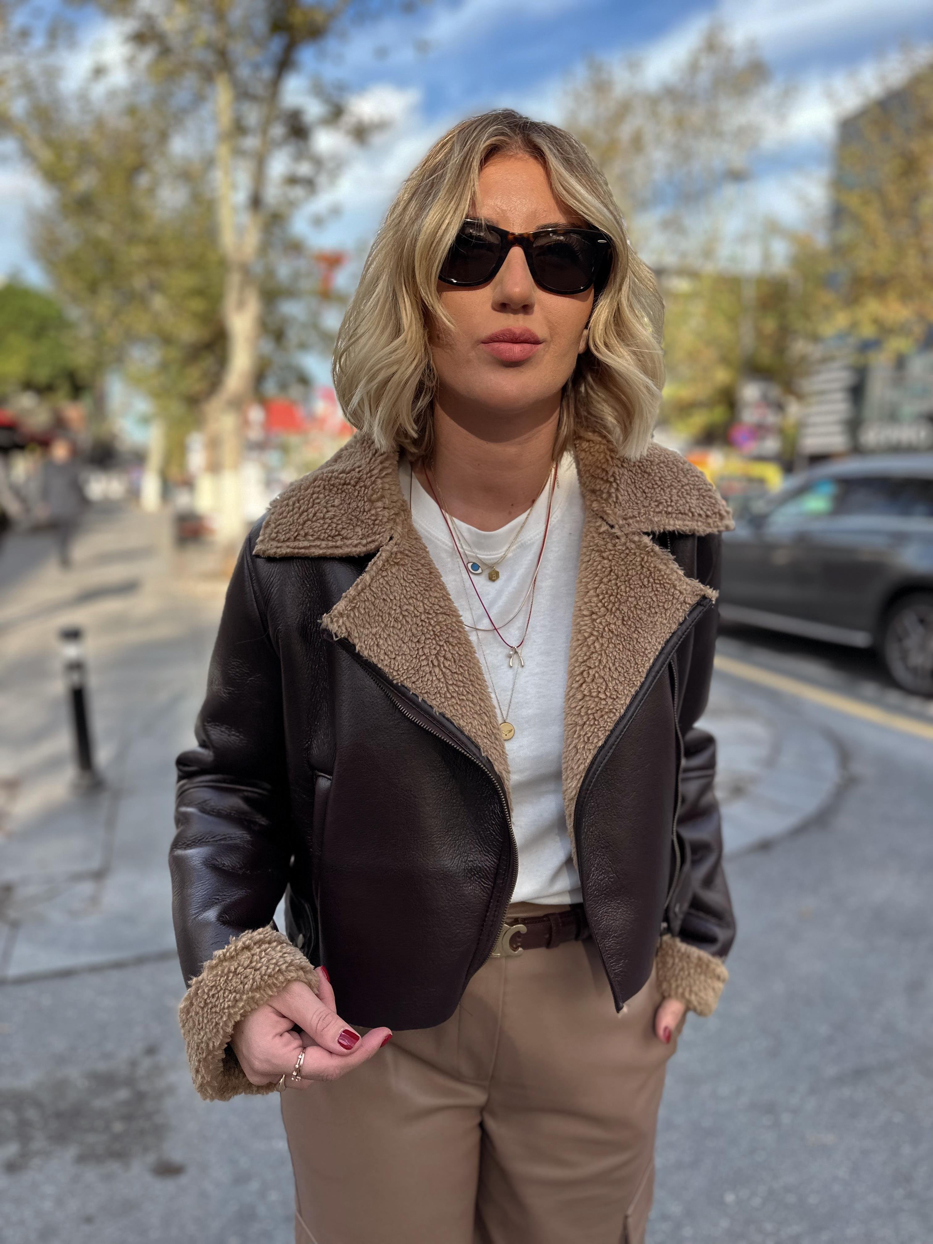 Orjinal Model Acı Kahve İçi Kürk Rugan Deri Mont