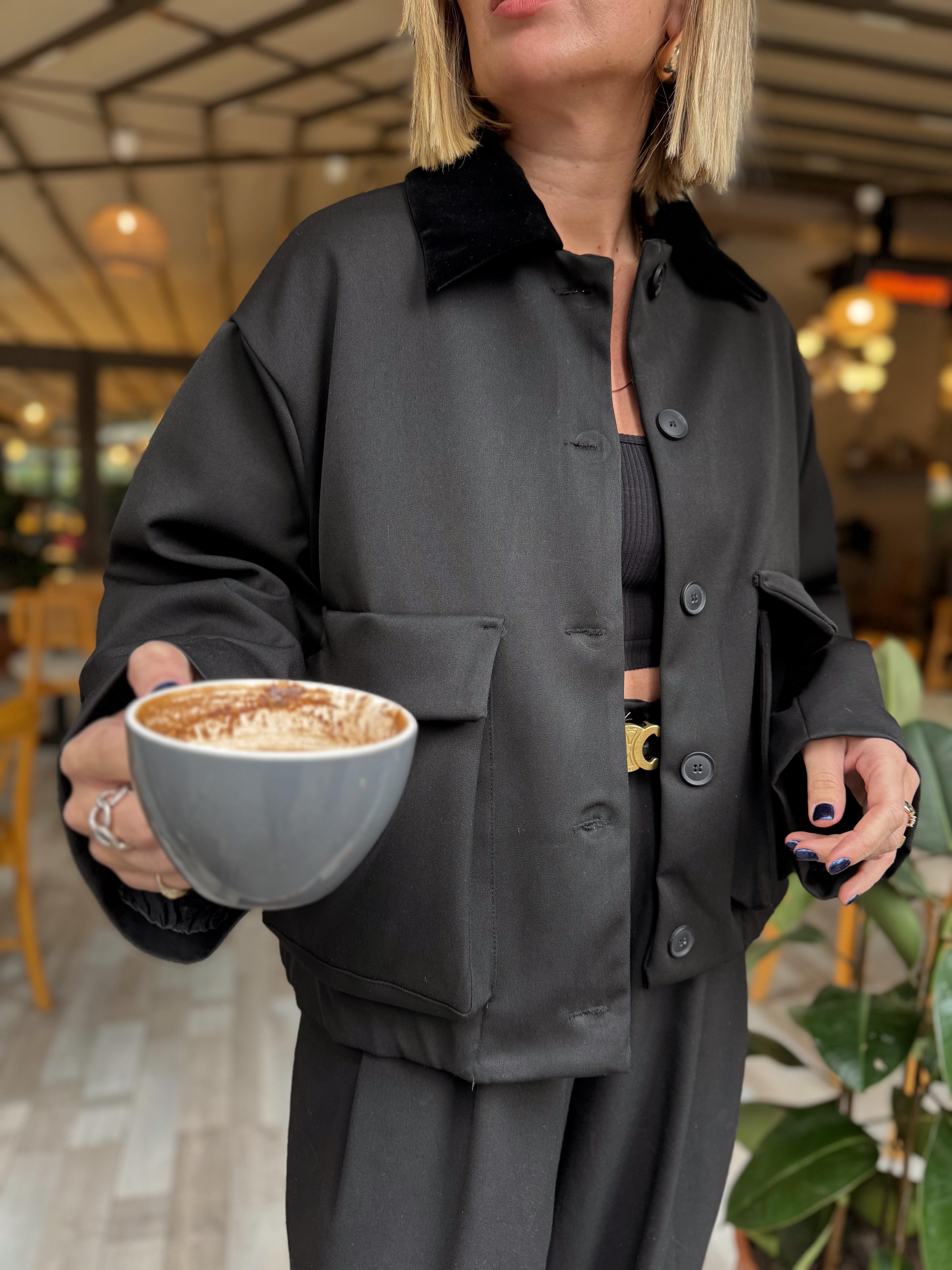 Orjinal Model Kadife Yaka Siyah Bomber Mont