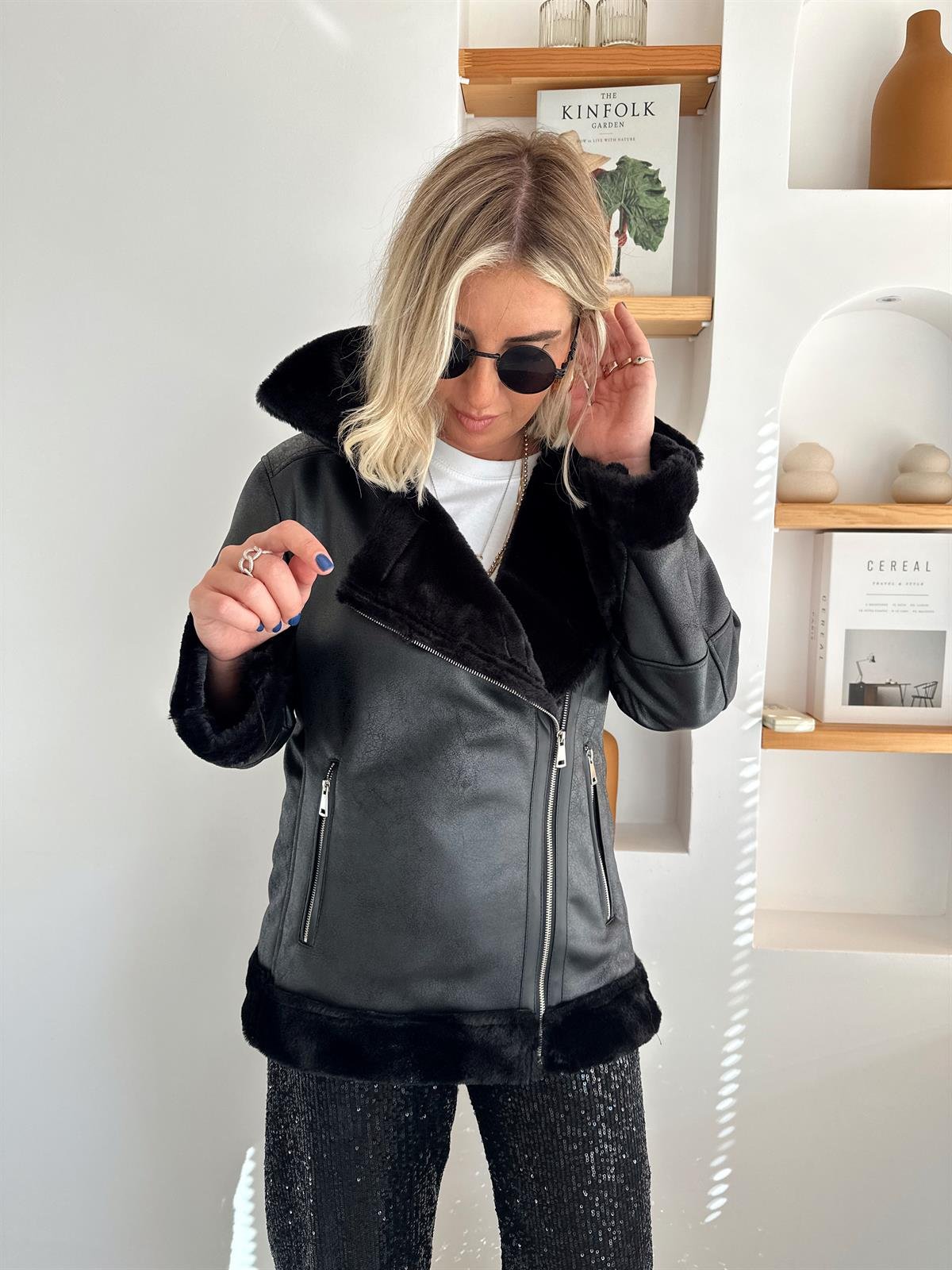 Premium Kürk Astarlı , Siyah Nubuk Mont