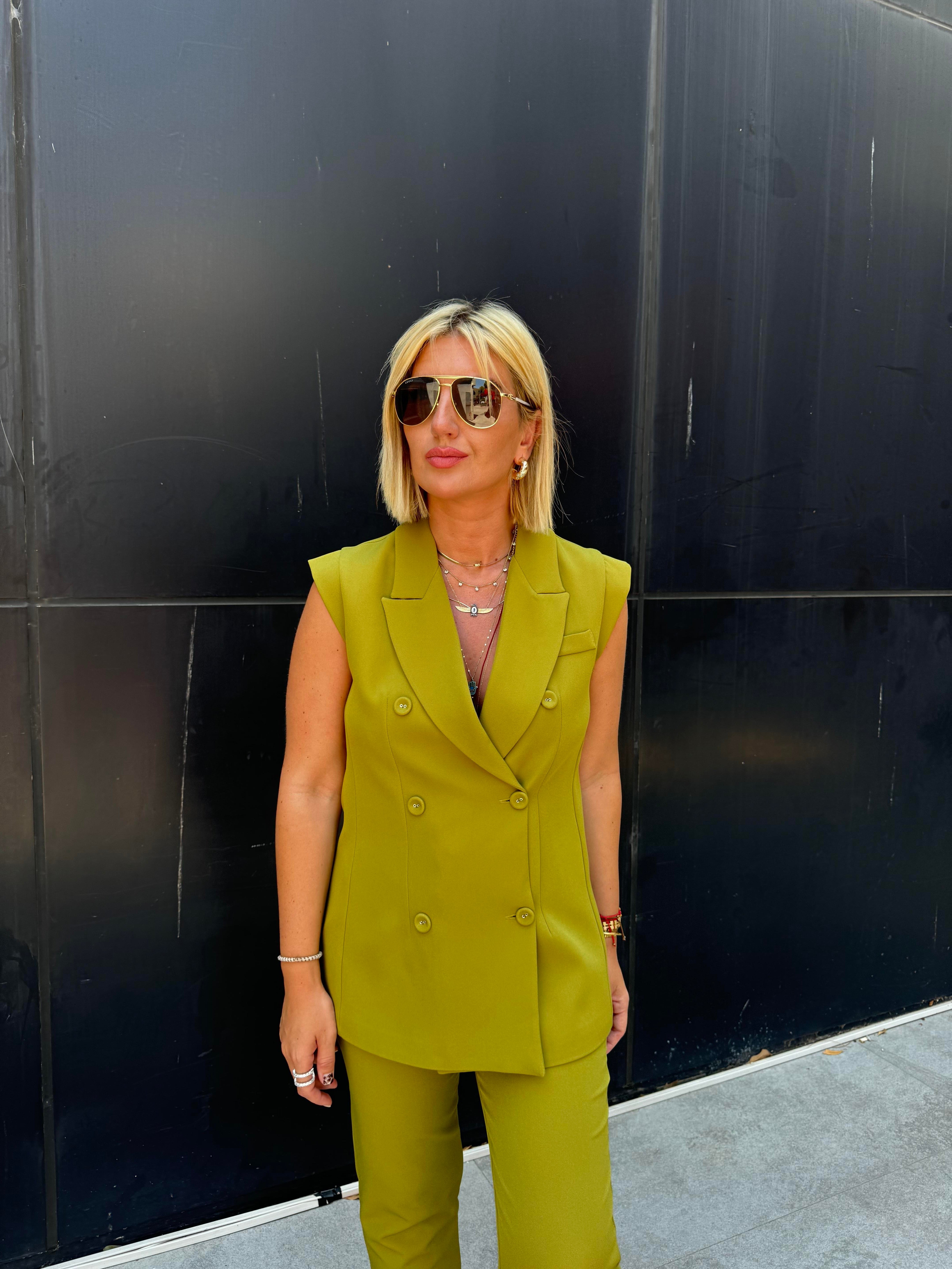 Yağ Yeşili , Likralı Krep Kumaş , Blazer Takım