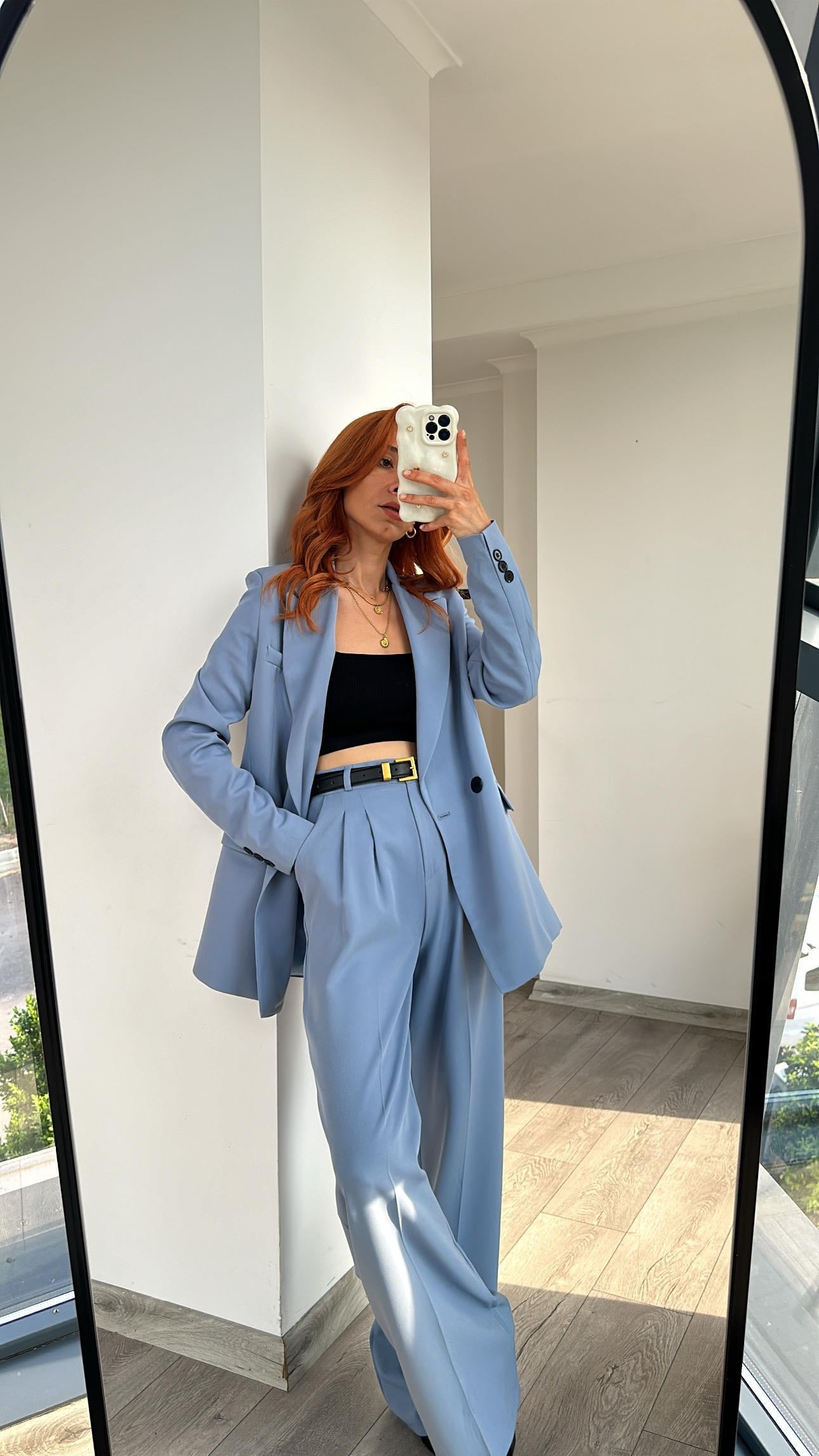 Alice Mavisi Palazzo Takım 