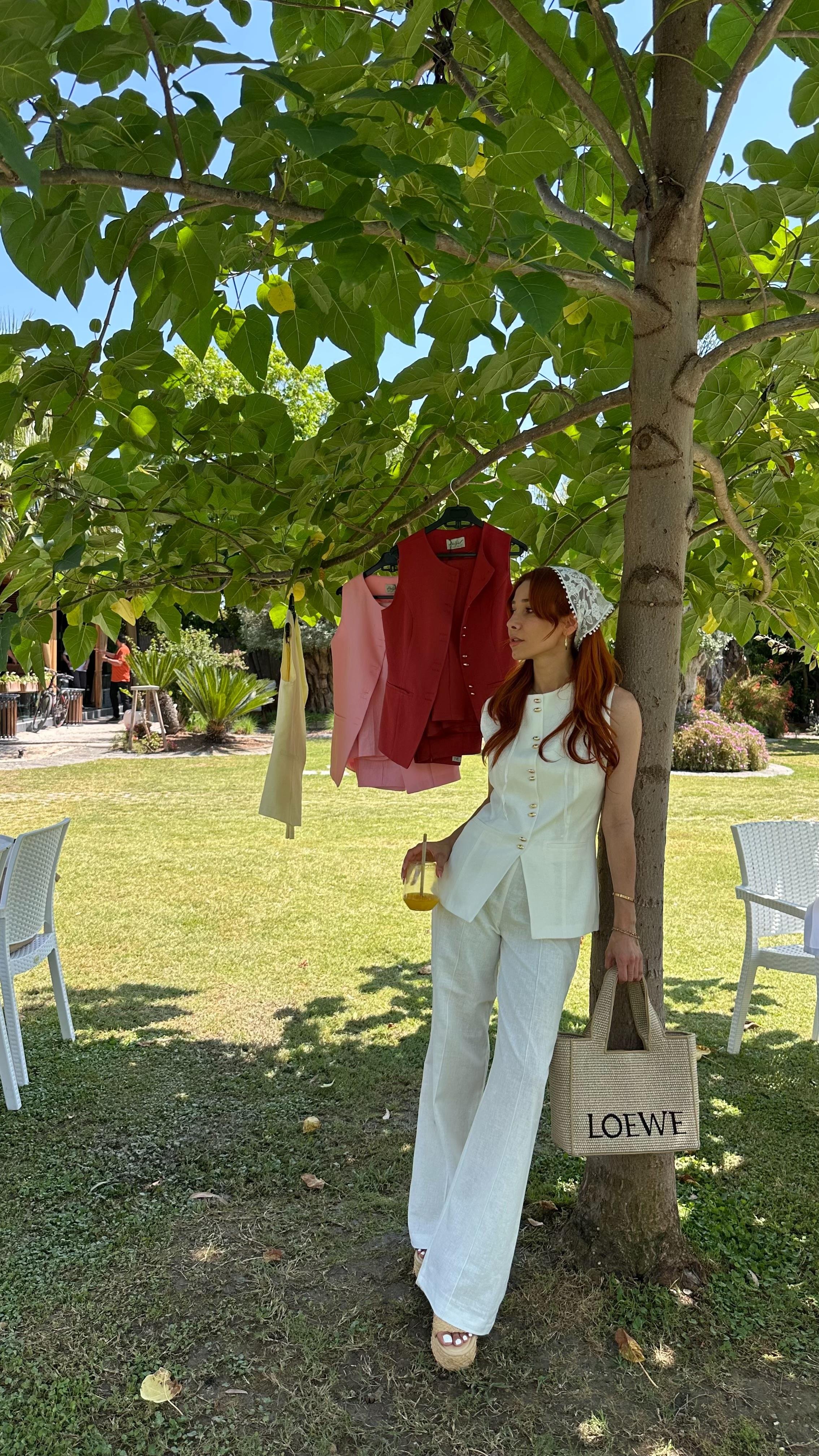 Beyaz Keten Yelek Takım 