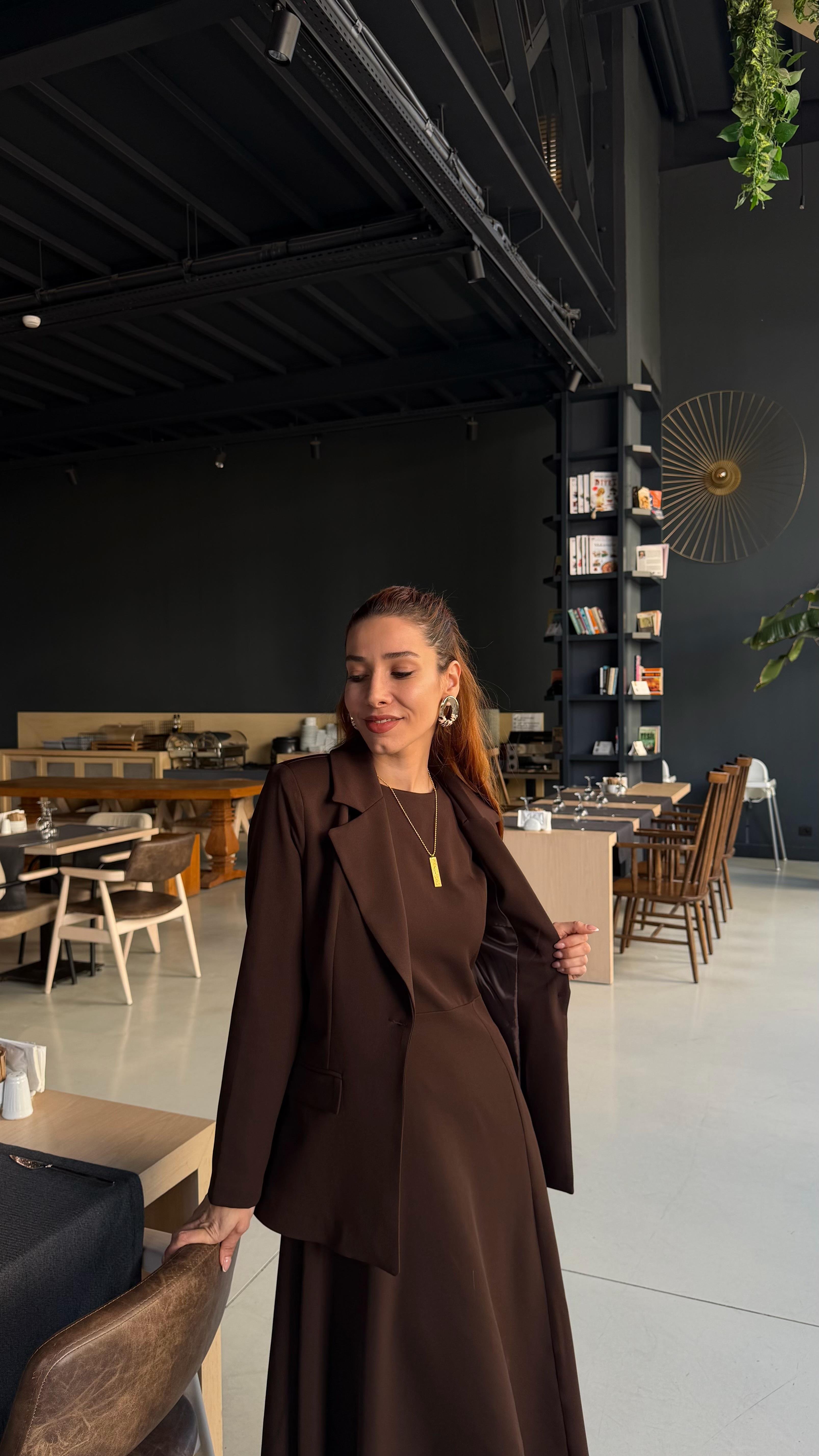 Kahve Uzun Elbise Astarlı Blazer Ceket Takım 