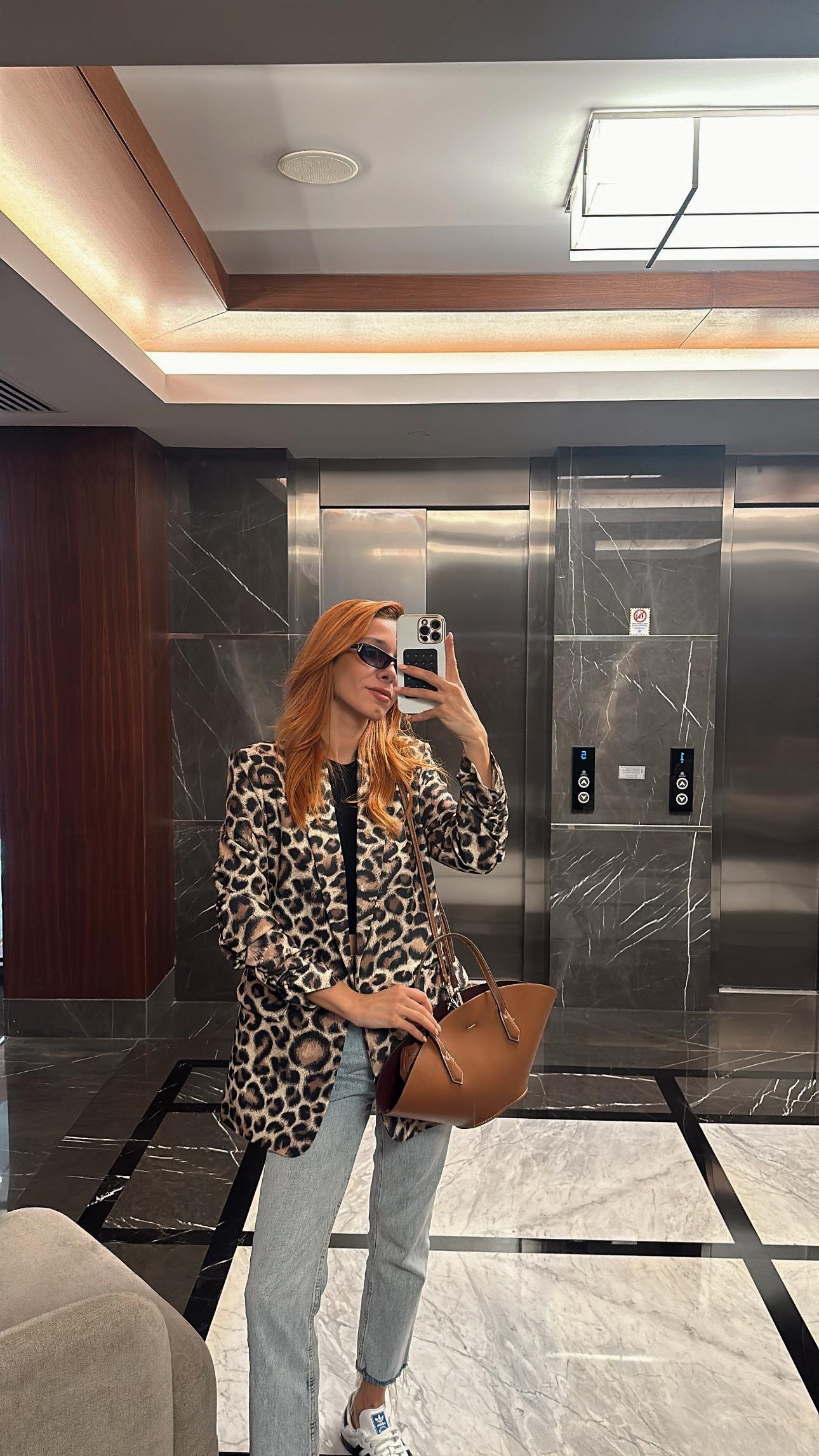 Leopar Desen Kol Büzgü Blazer