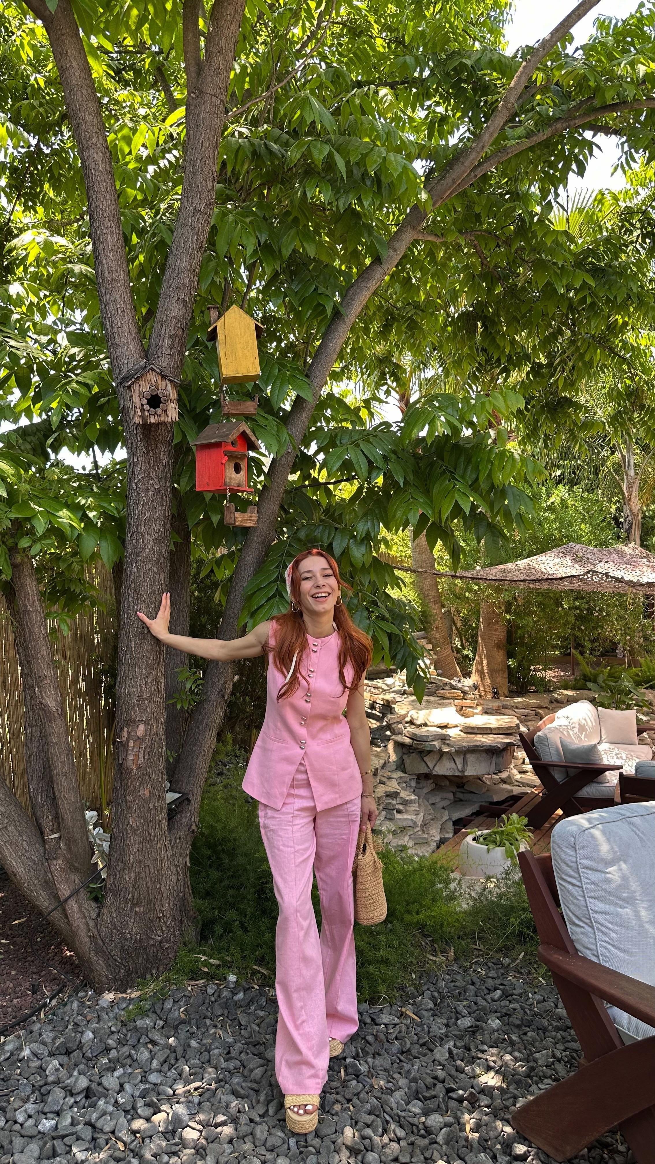 Pembe Keten YeleK Takım 