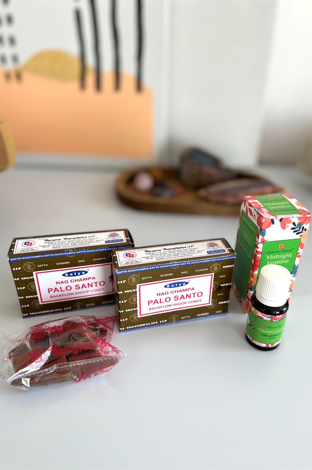 2 Adet Satya Palo Santo Konik Tütsü + Yasemin Aromalı Buhurdanlık Yağı Seti - Mia