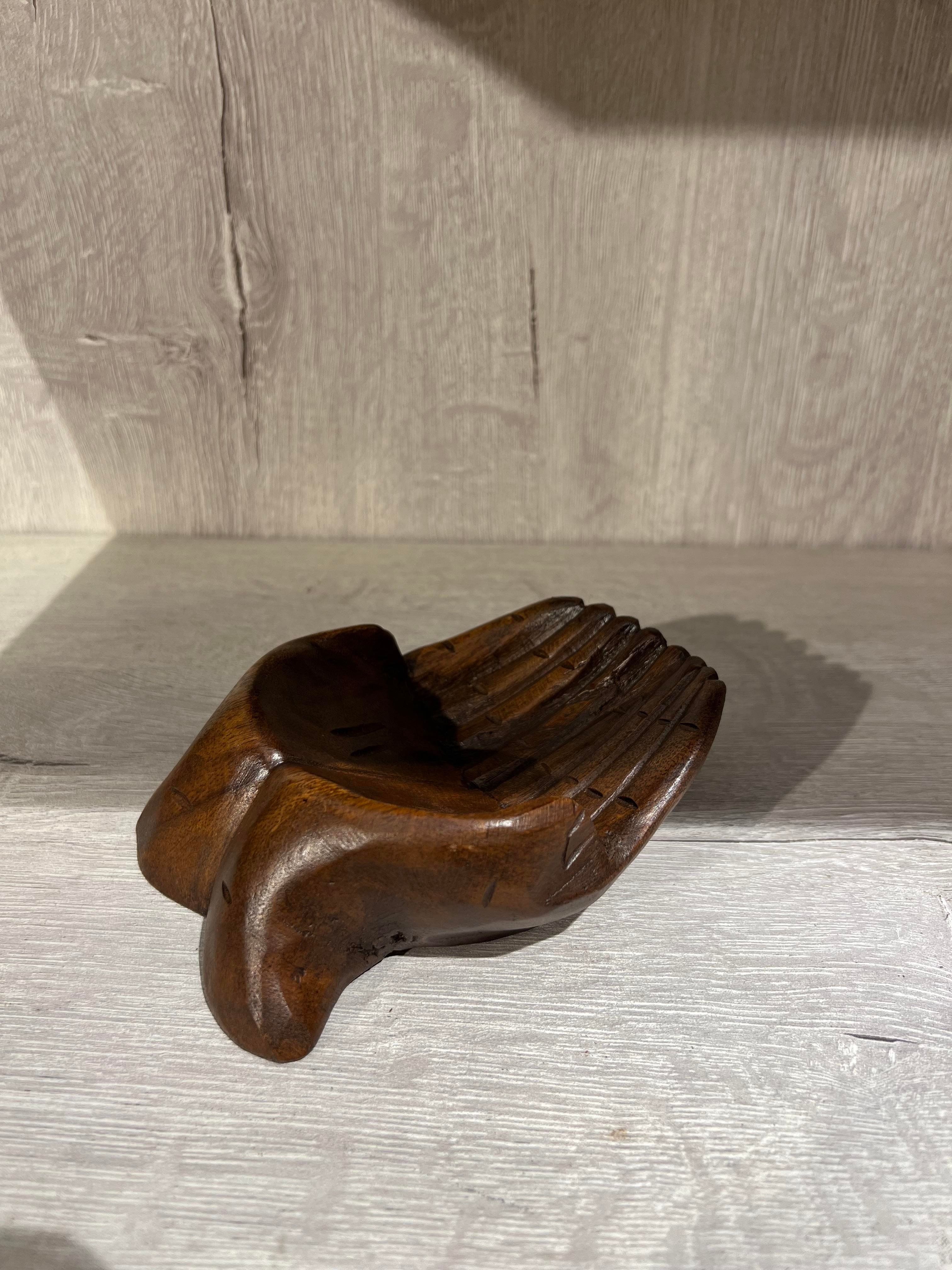 Ahşap El Şeklinde Çerezlik /Sunumluk - 15 cm - Miamantra