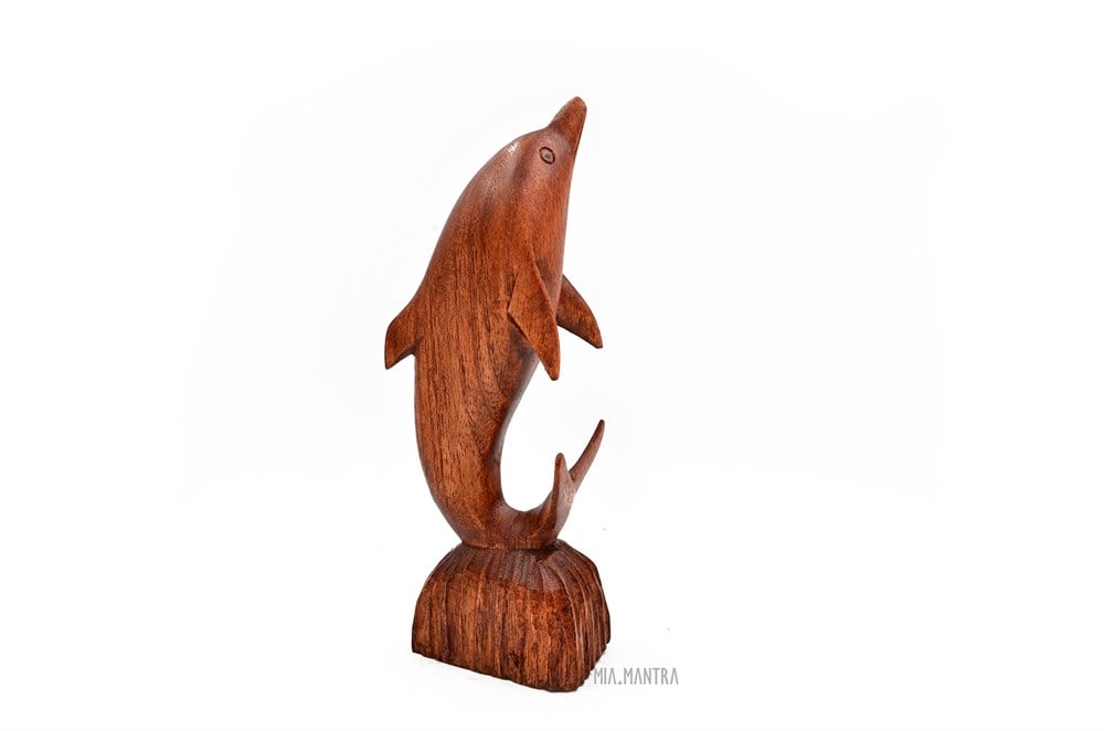 Ahşap El Yapımı Dikey Yunus Heykelciği (20 cm)