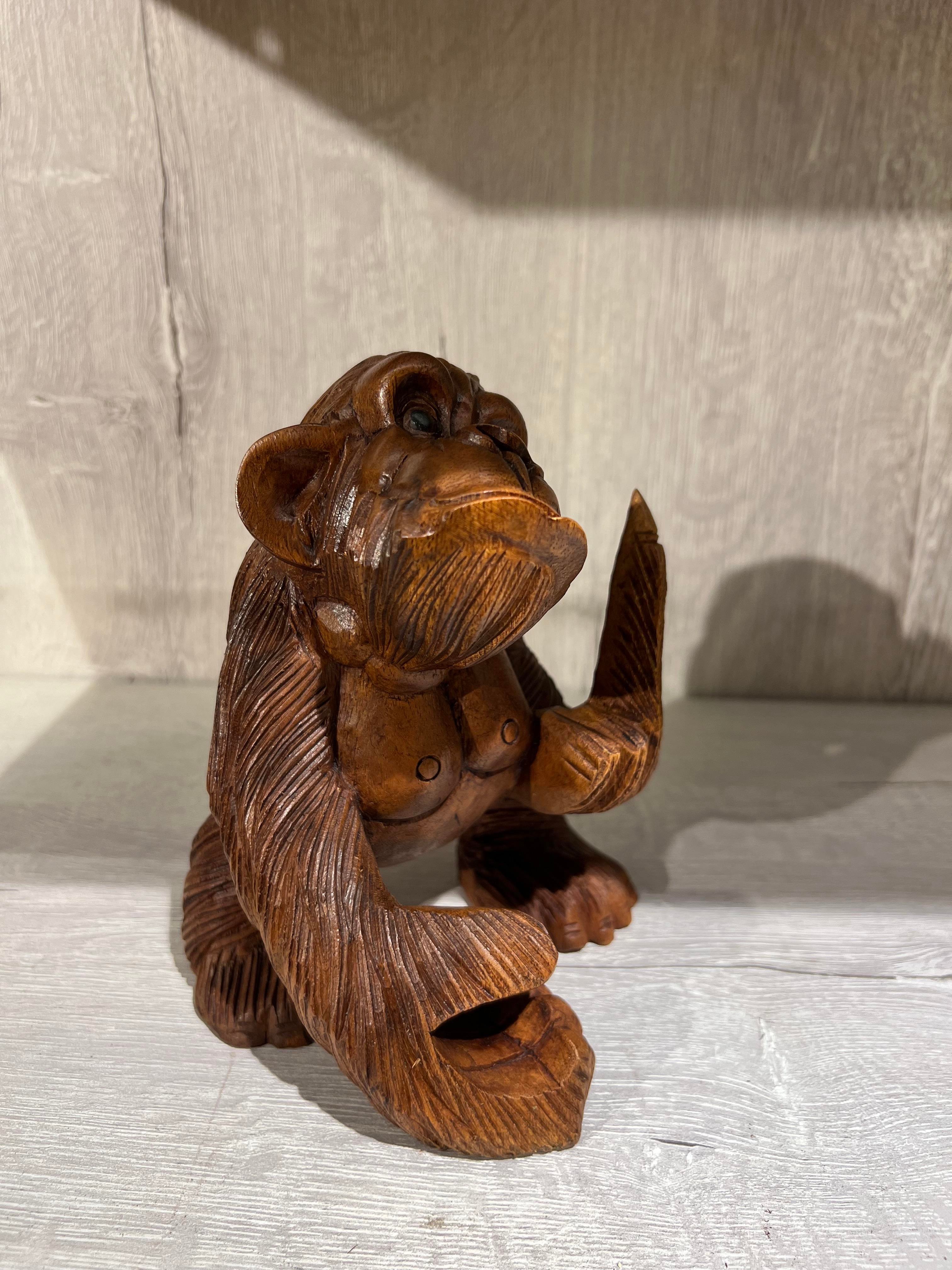Ahşap İşaret Yapan Goril Biblo - 15 cm - Miamantra