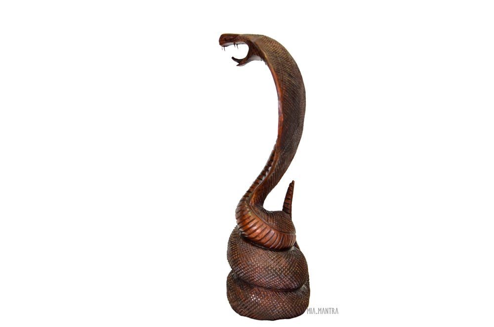 Ahşap Kobra Yılanı Heykeli (40 cm)