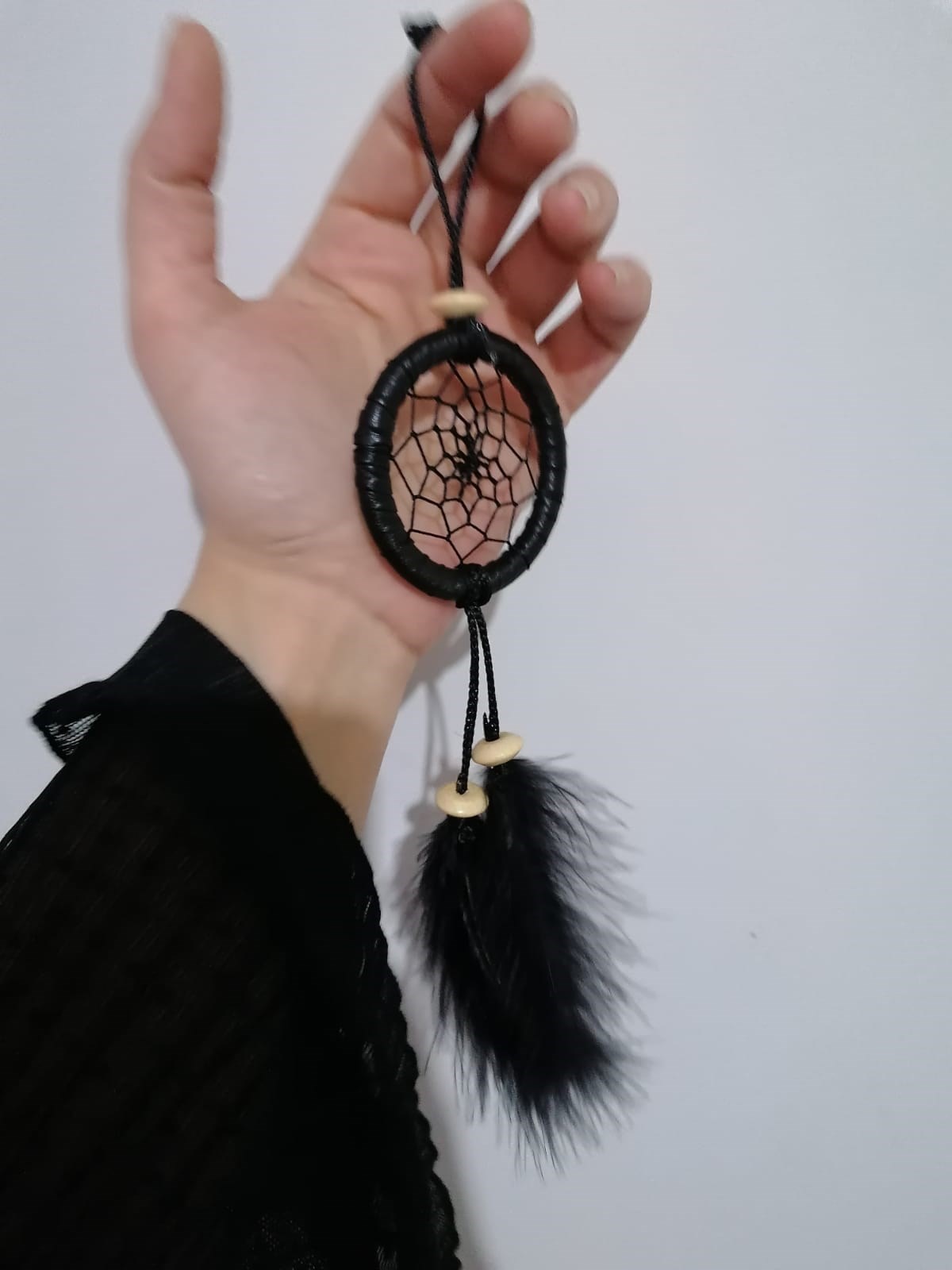 Araba Süsü Siyah Kasnaklı Rüya Kapanı (Çap 6 cm)