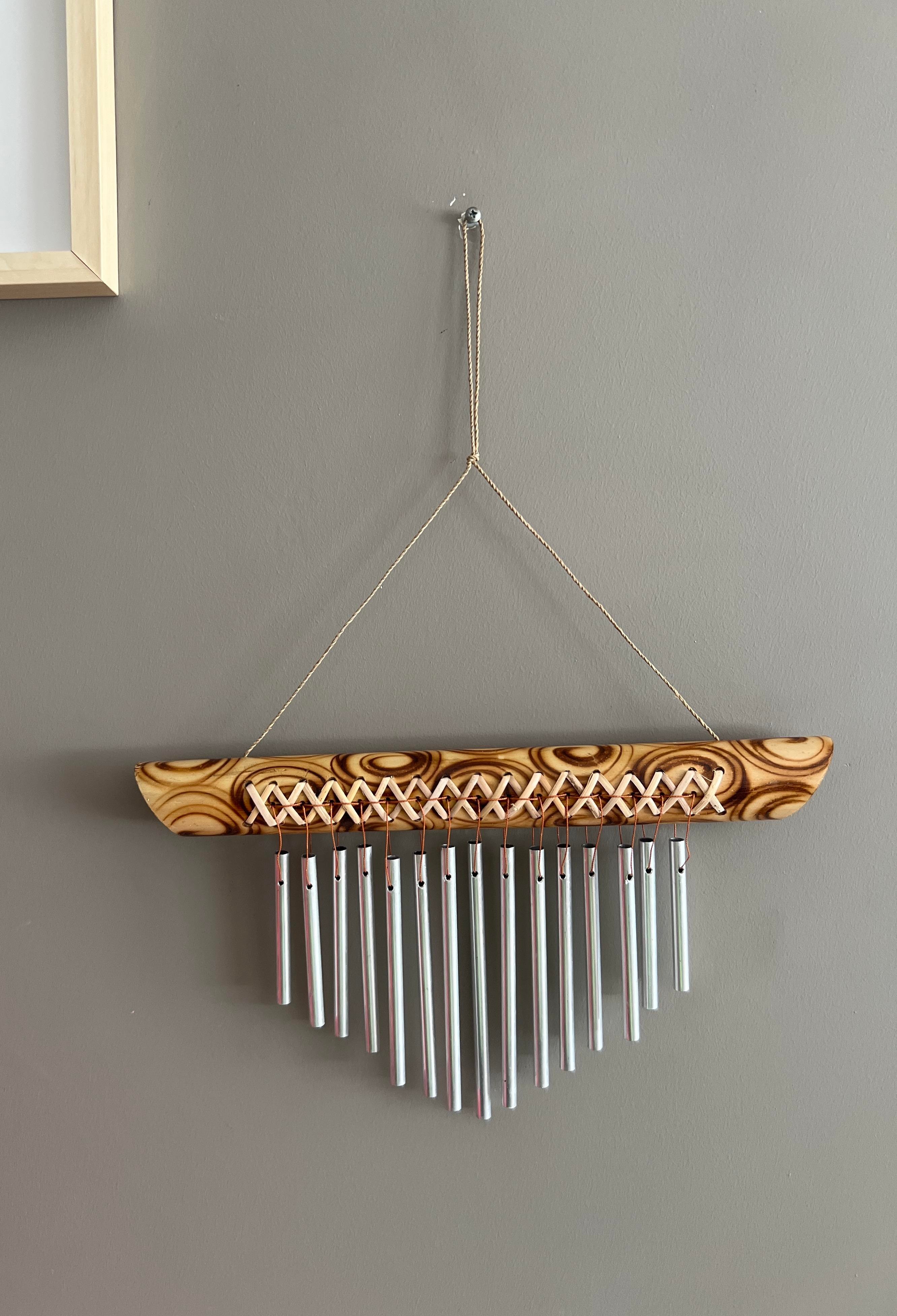 El Yapımı Bambu Gövde Üzerine Metal Rüzgar Çanı - 35 cm  - Miamantra