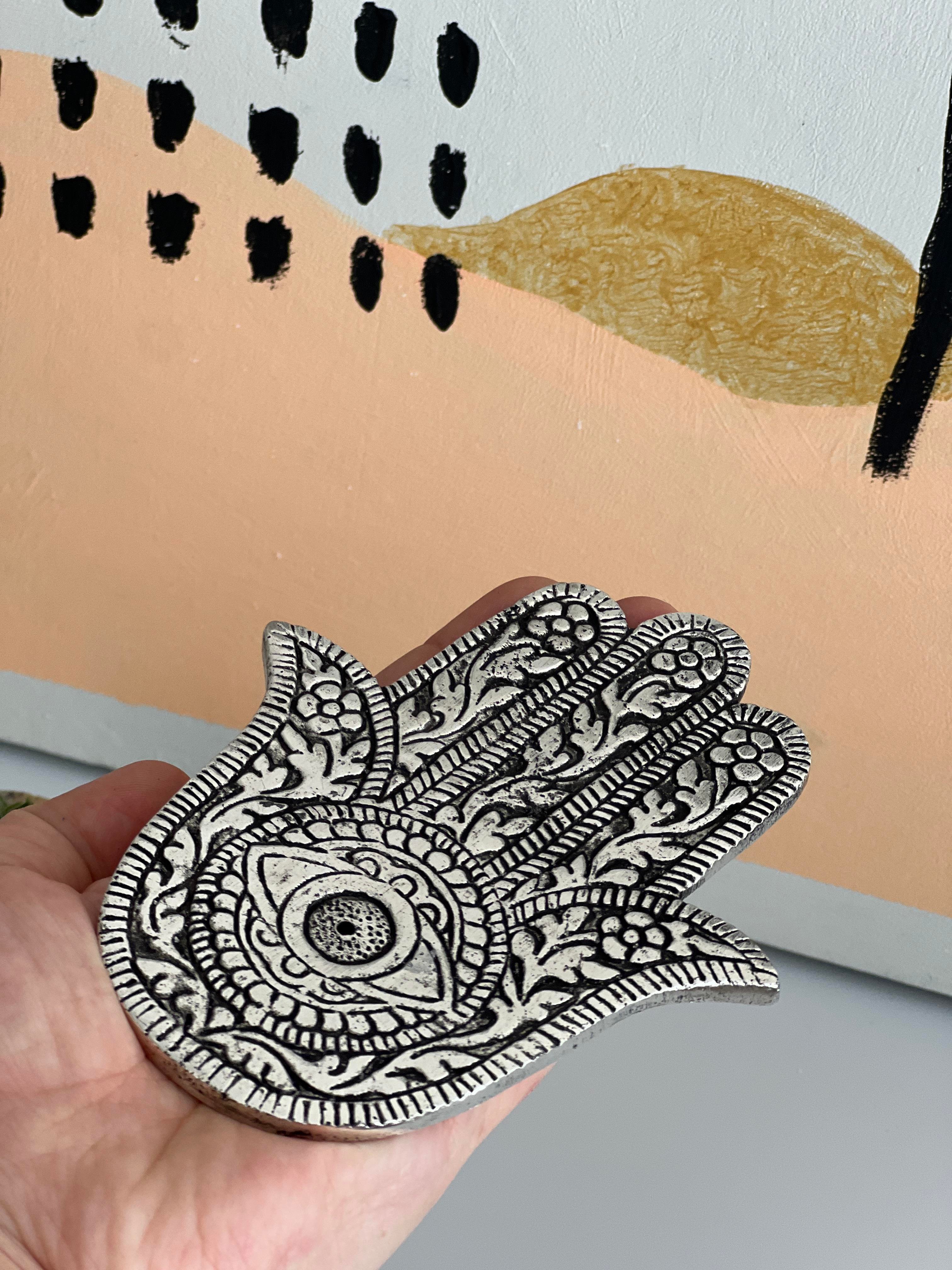 Fatima'nın Eli Şeklinde Gümüş Renk Metal Tütsülük - Miamantra