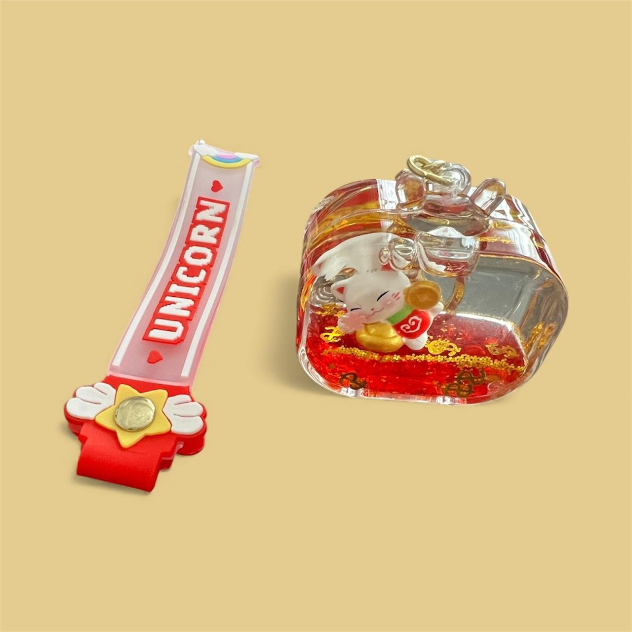 Feng Shui Şans ve Bereket Kedisi Figürlü Sulu Anahtarlık / Çanta Süsü Patili Kedi Model 1(Maneki Neko) - Miamantra