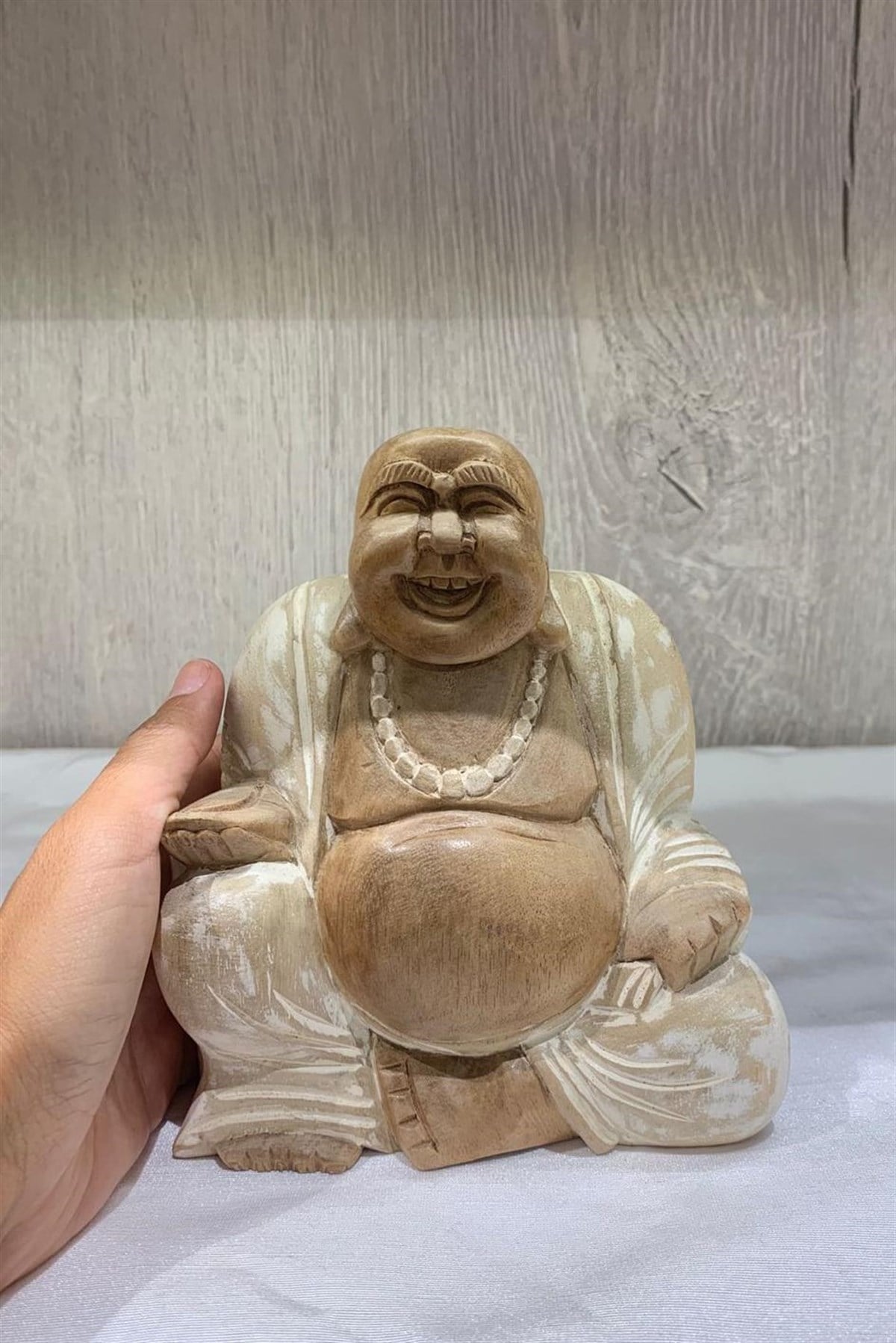 İki Renk Ahşap El Yapımı Gülen Buda (15 cm) - Miamantra