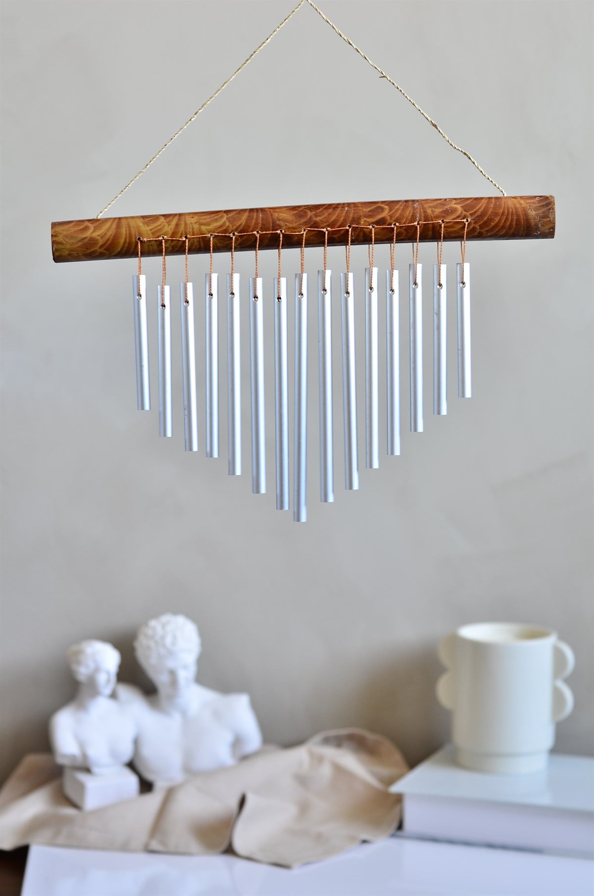 Kahverengi Elde Boyanmış Bambu Askılı Rüzgar Çanı (30 cm)