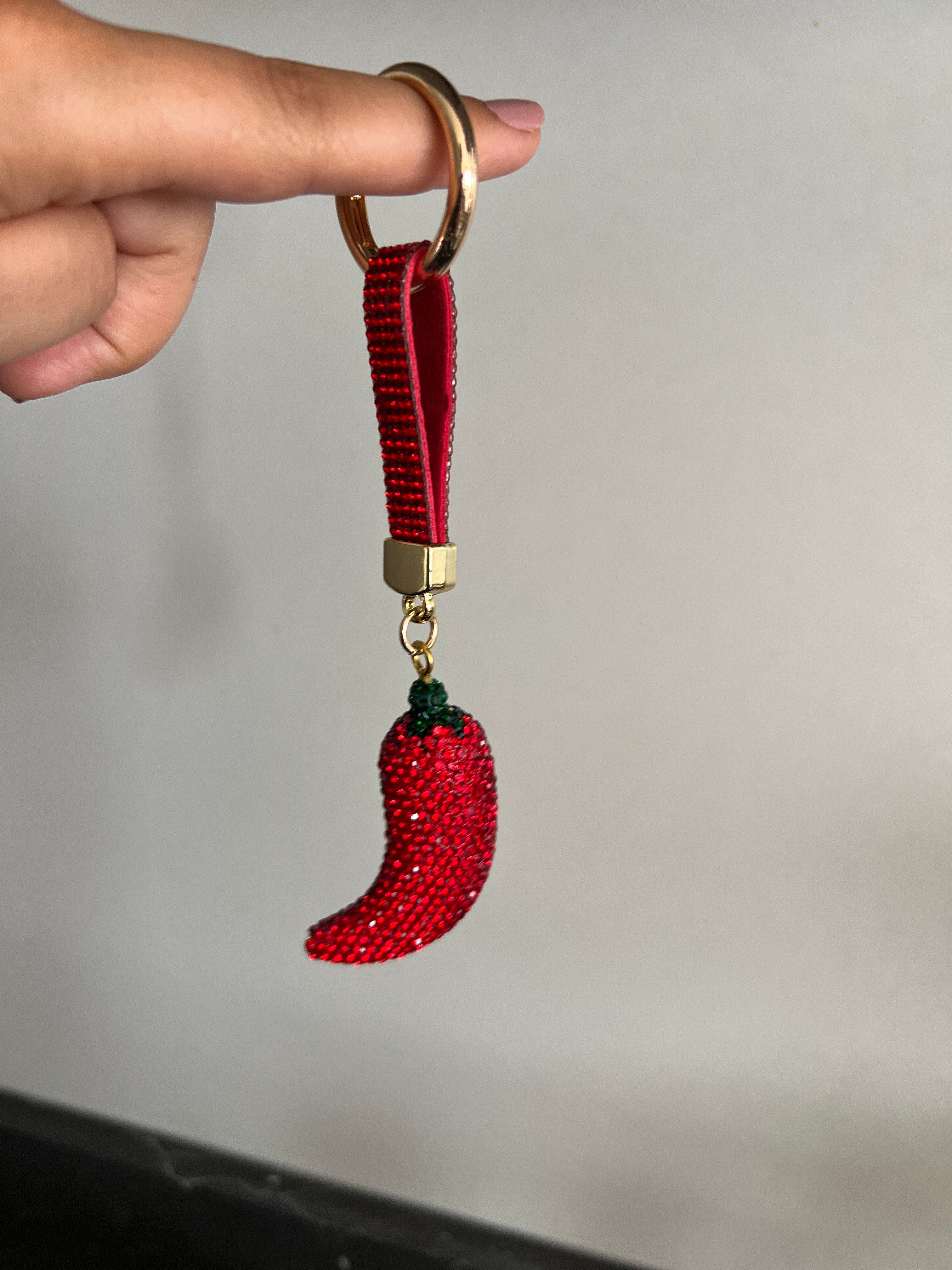 Kırmızı Biber Şeklinde Taşlı Anahtarlık / İtalyan Şans Biberi Çanta Süsü Charm  - Miamantra