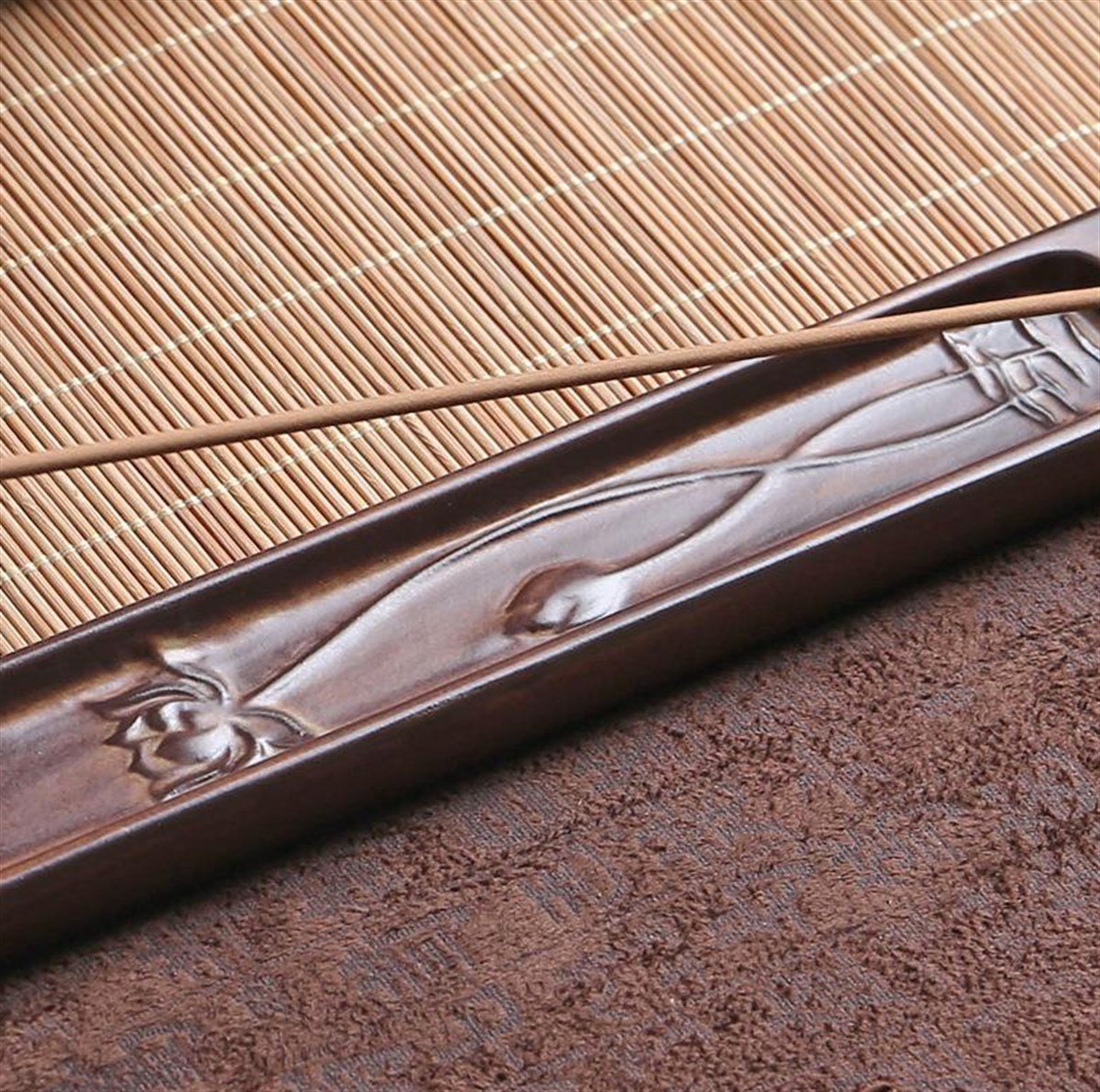 Mat Seramik Çubuk Tütsülük (Desenli) (24 cm)