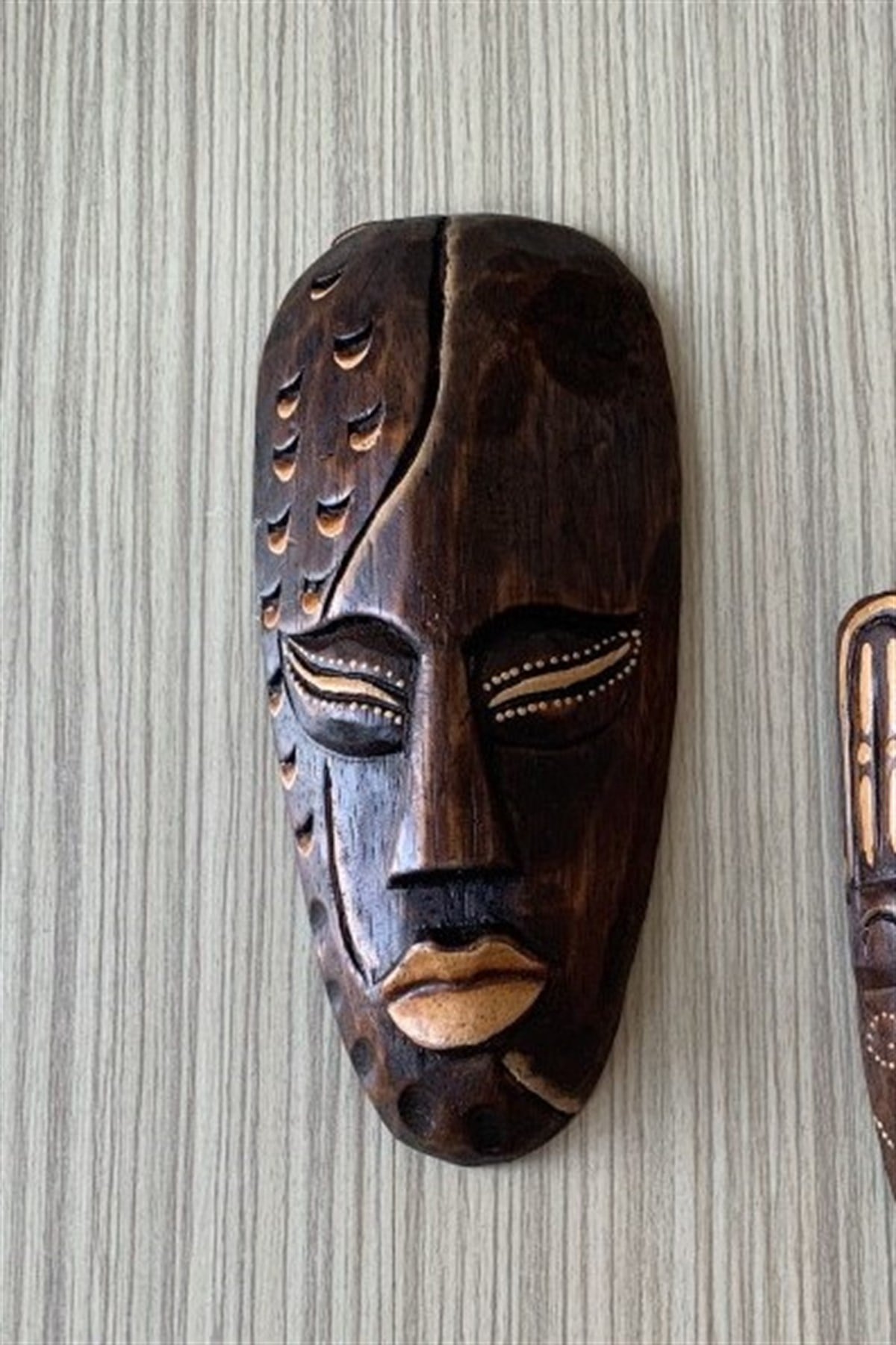 Mindi Ağacından El Yapımı Maskeler - 20 cm - Miamantra