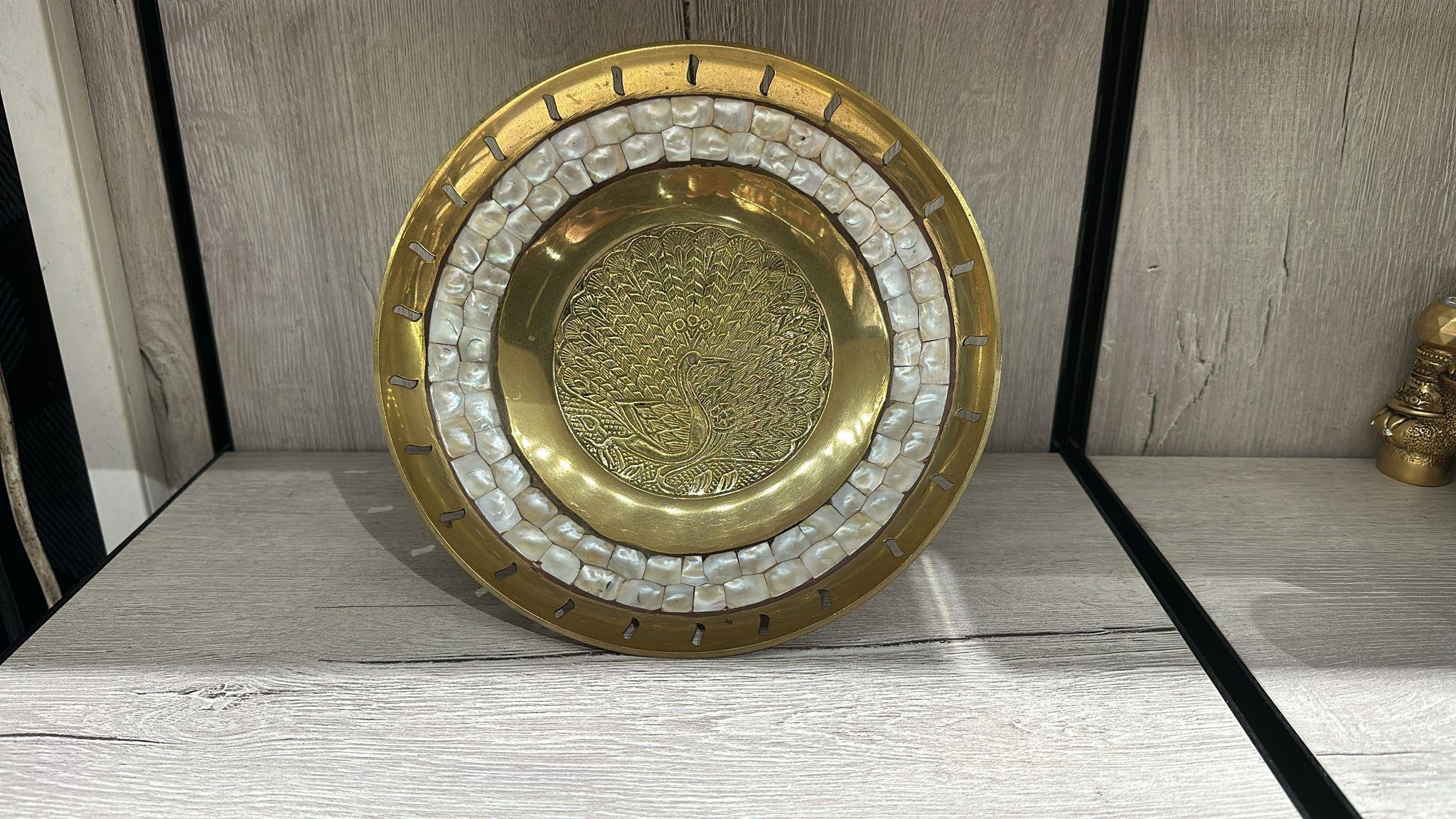 Pirinç Tavuskuşu Motifli Şekerlik /Sunumluk Sedefli 9 Inç (22 Cm Çap) - Miamantra