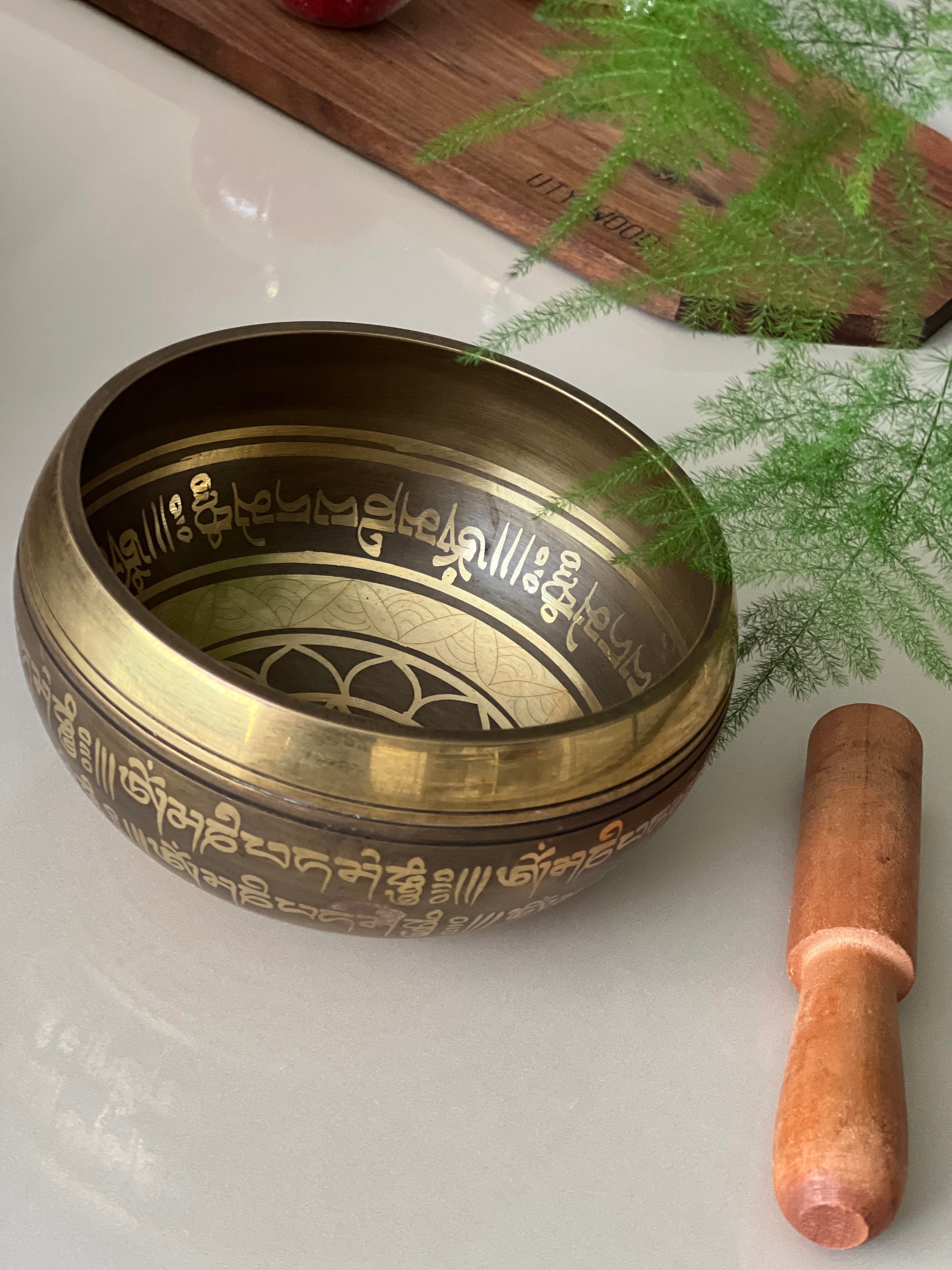 Pirinç Tibet Ses Çanağı -12,5 cm/Meditasyon Çanı, Yoga Çanı, Singing Bowl, Tokmaklı Set - Miamantra