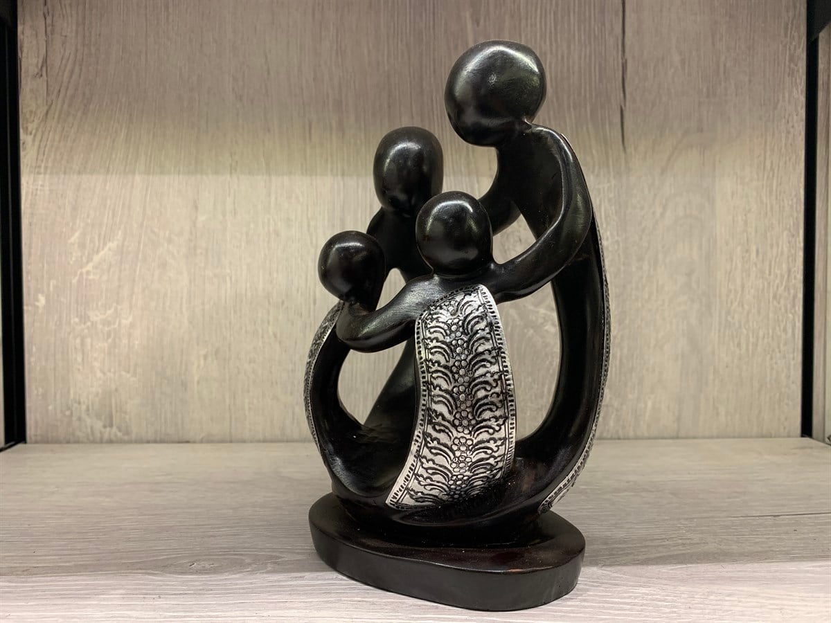 Reçine Soyut Aile Figürü - İşlemeli (23 cm)