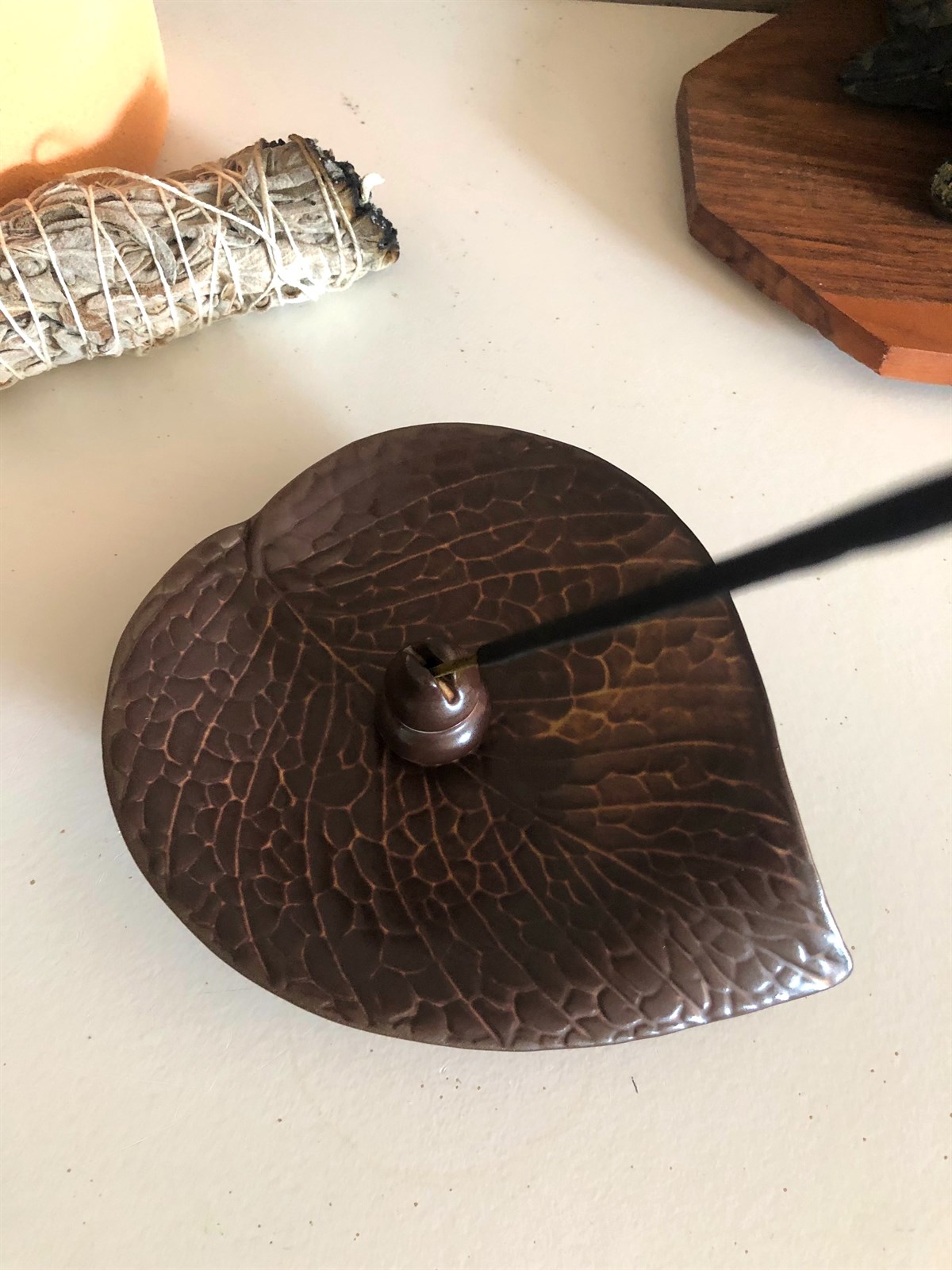 Yaprak Şeklinde Tütsülük (13 cm)