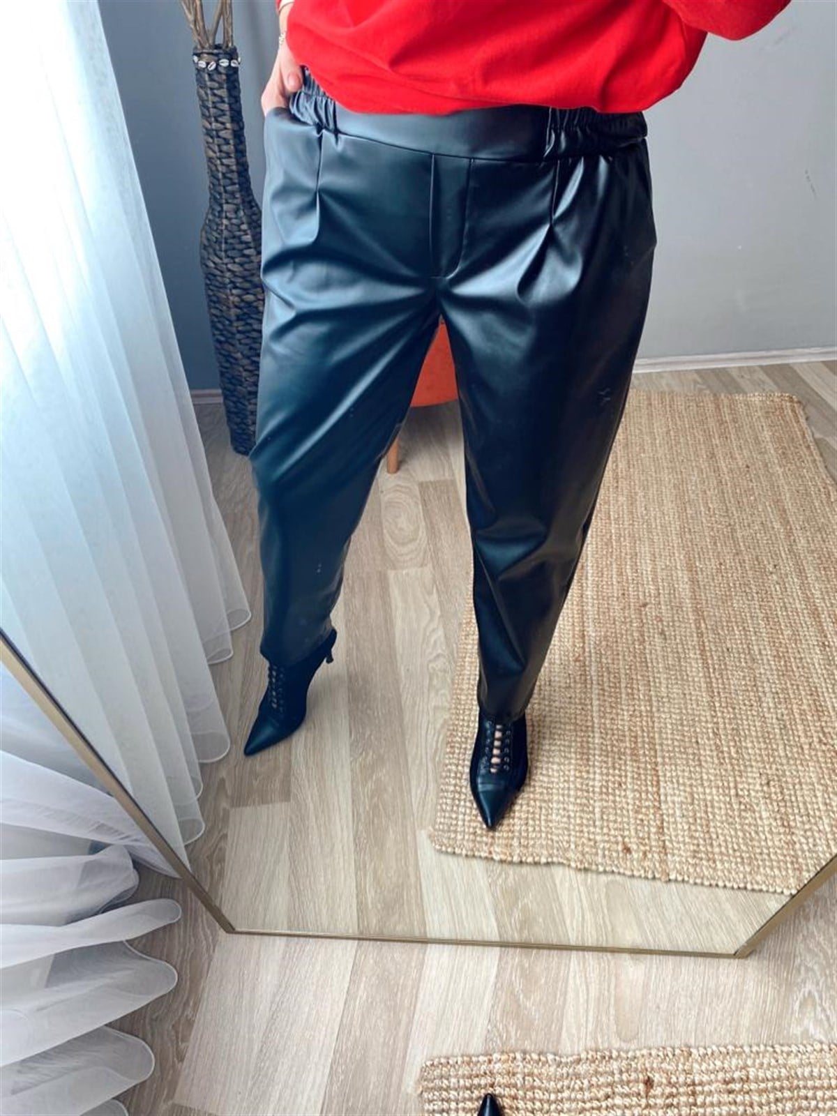 Bel lastikli boru paça deri pantalon