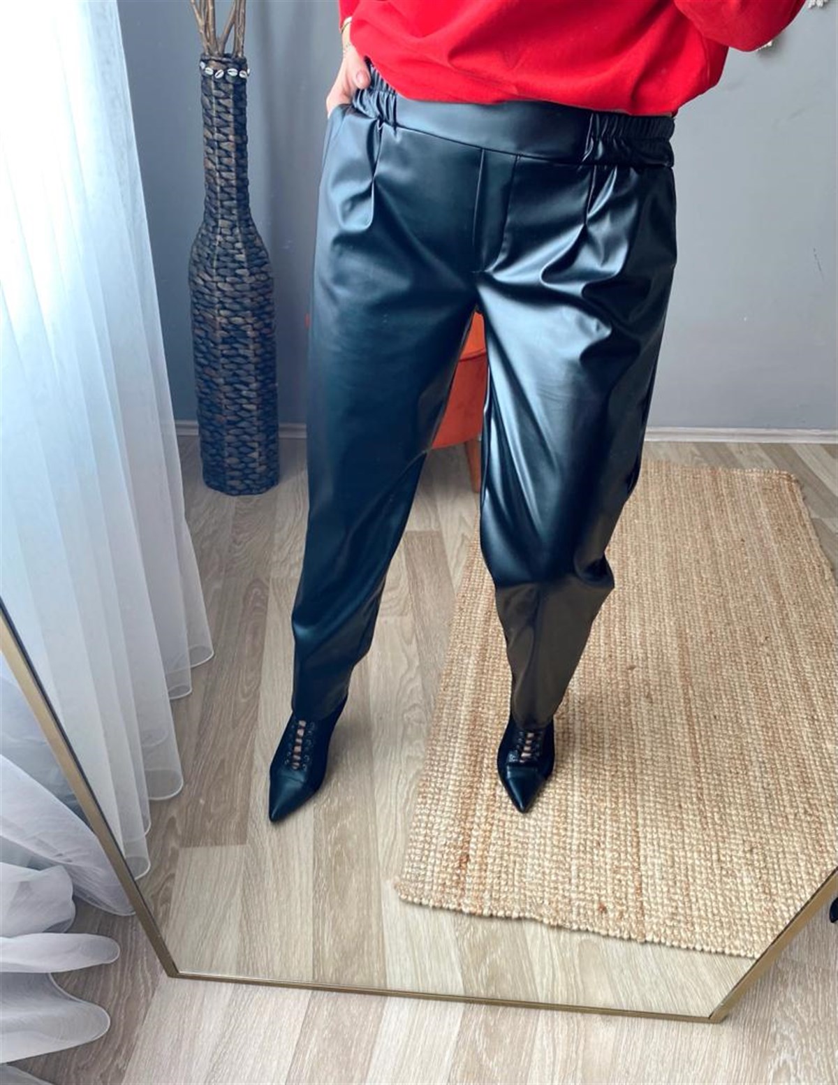 Bel lastikli boru paça deri pantalon