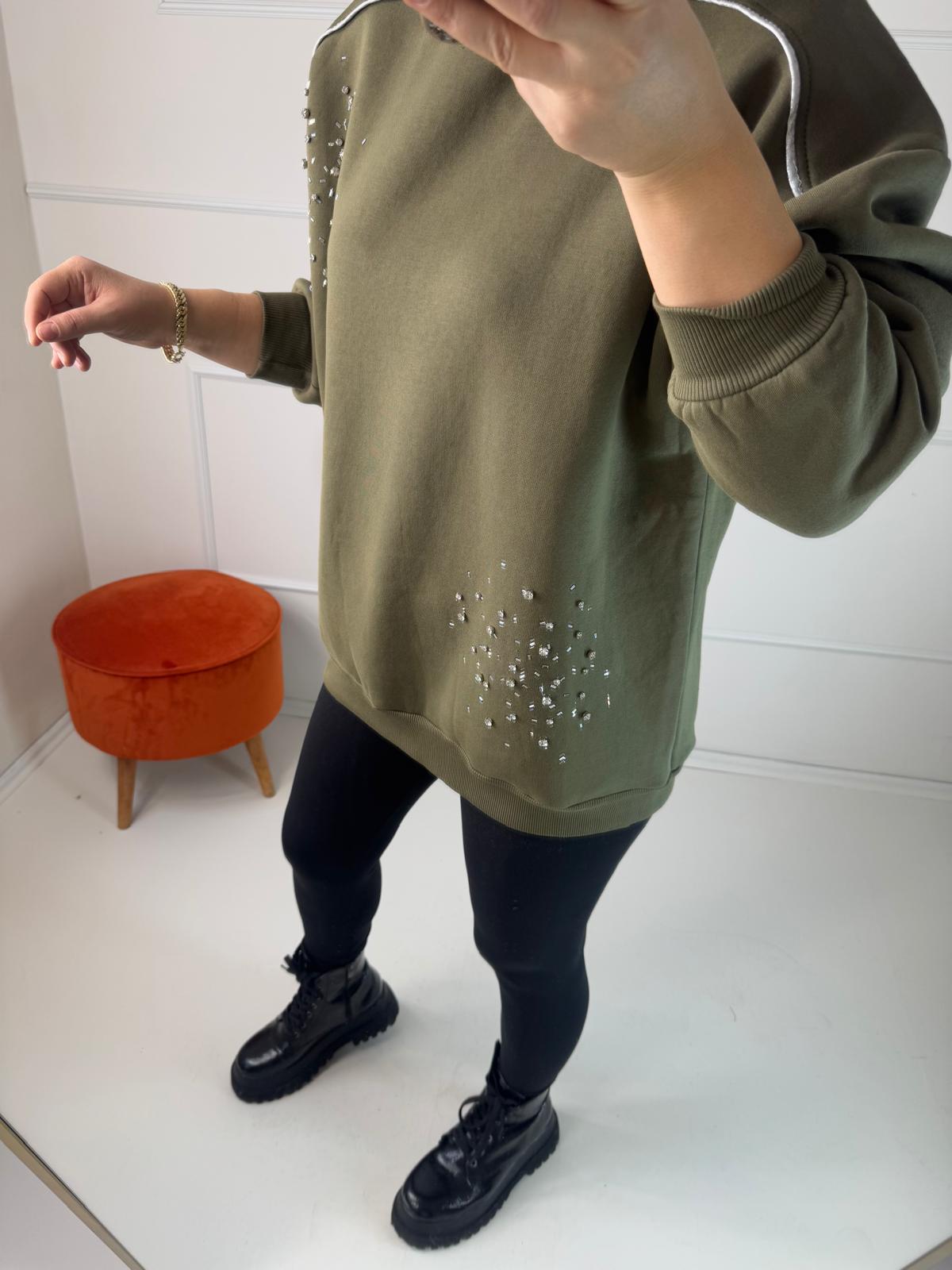 Taslı sweat