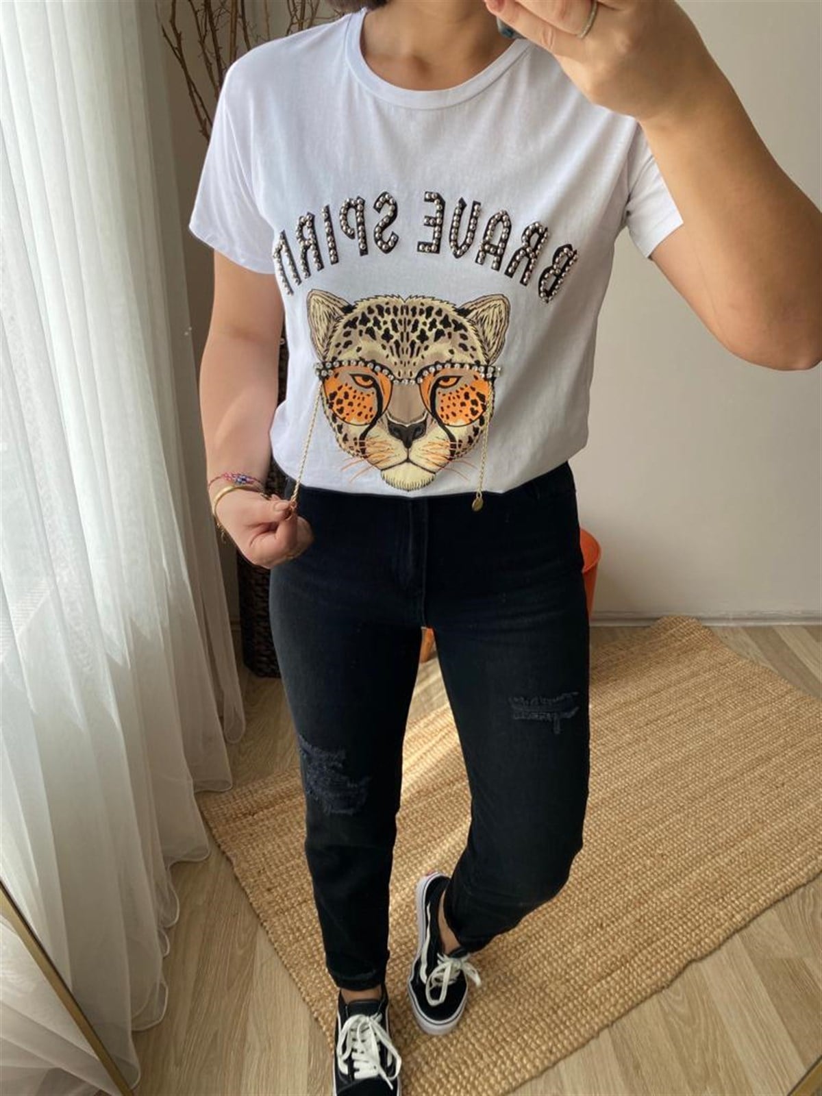 Taslı tshırt