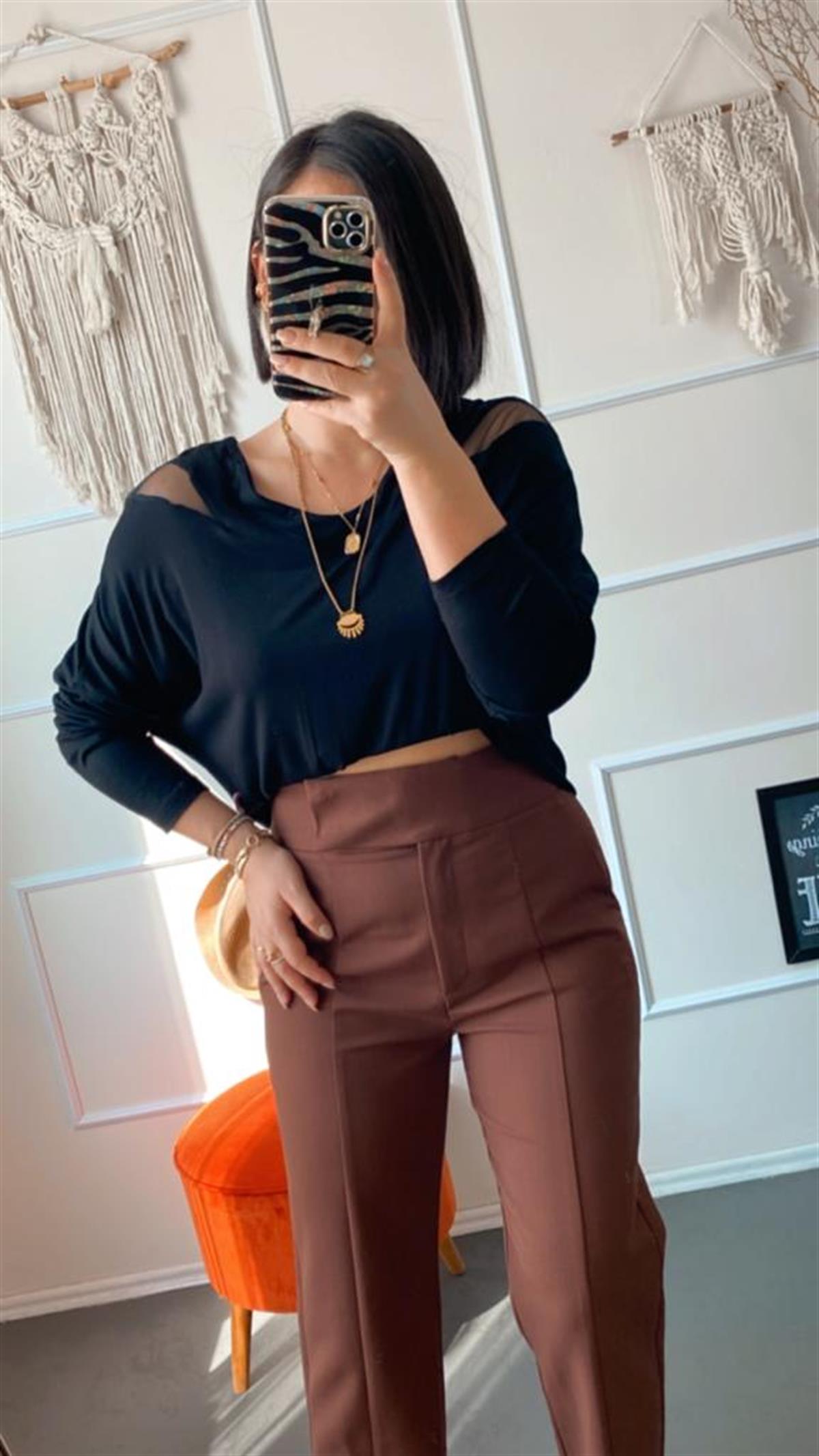 Tül detaylı bluz