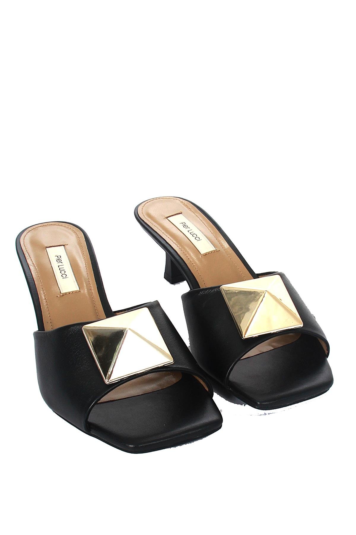 Dominga Kadın Terlik