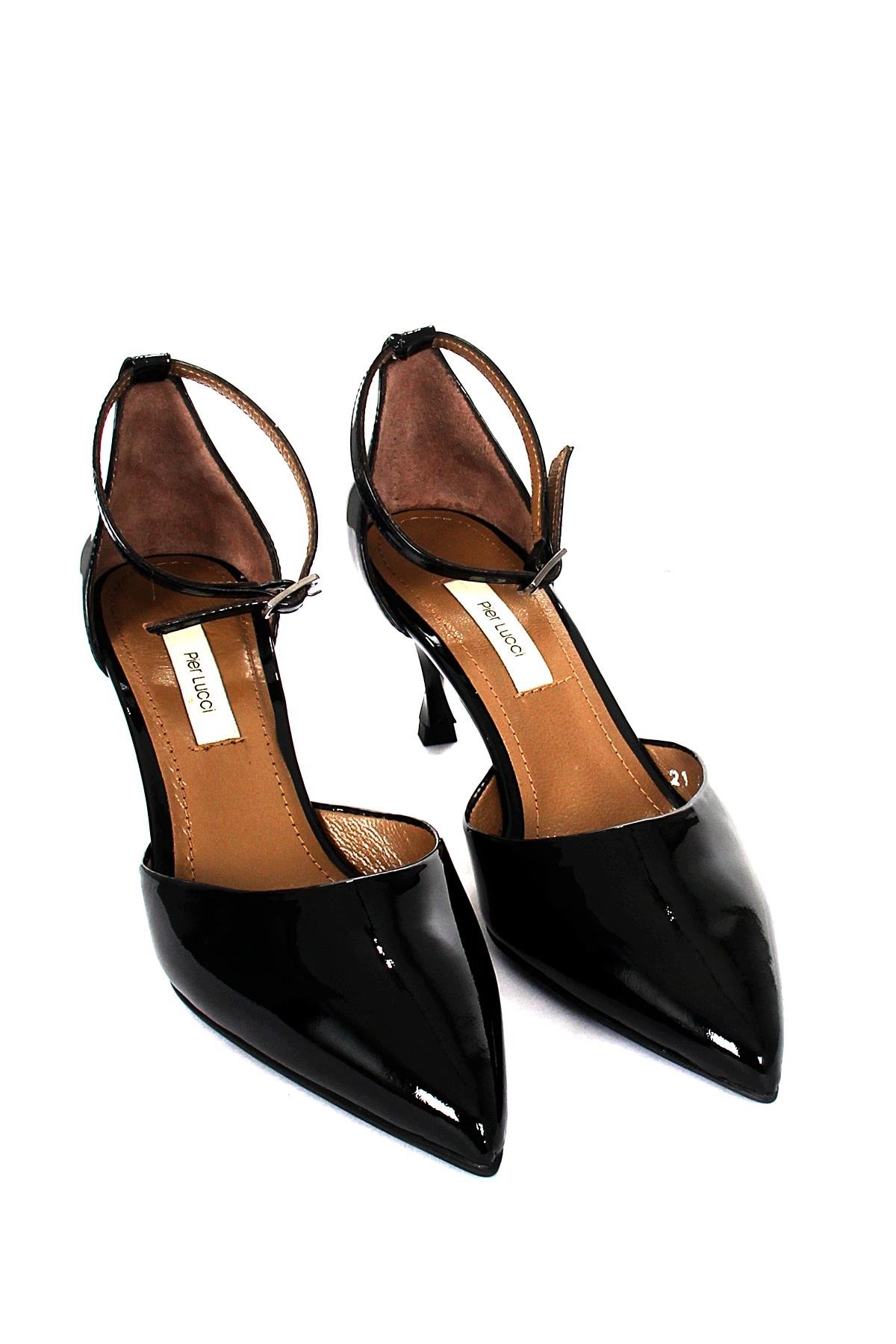 Krana Kadın Sandalet