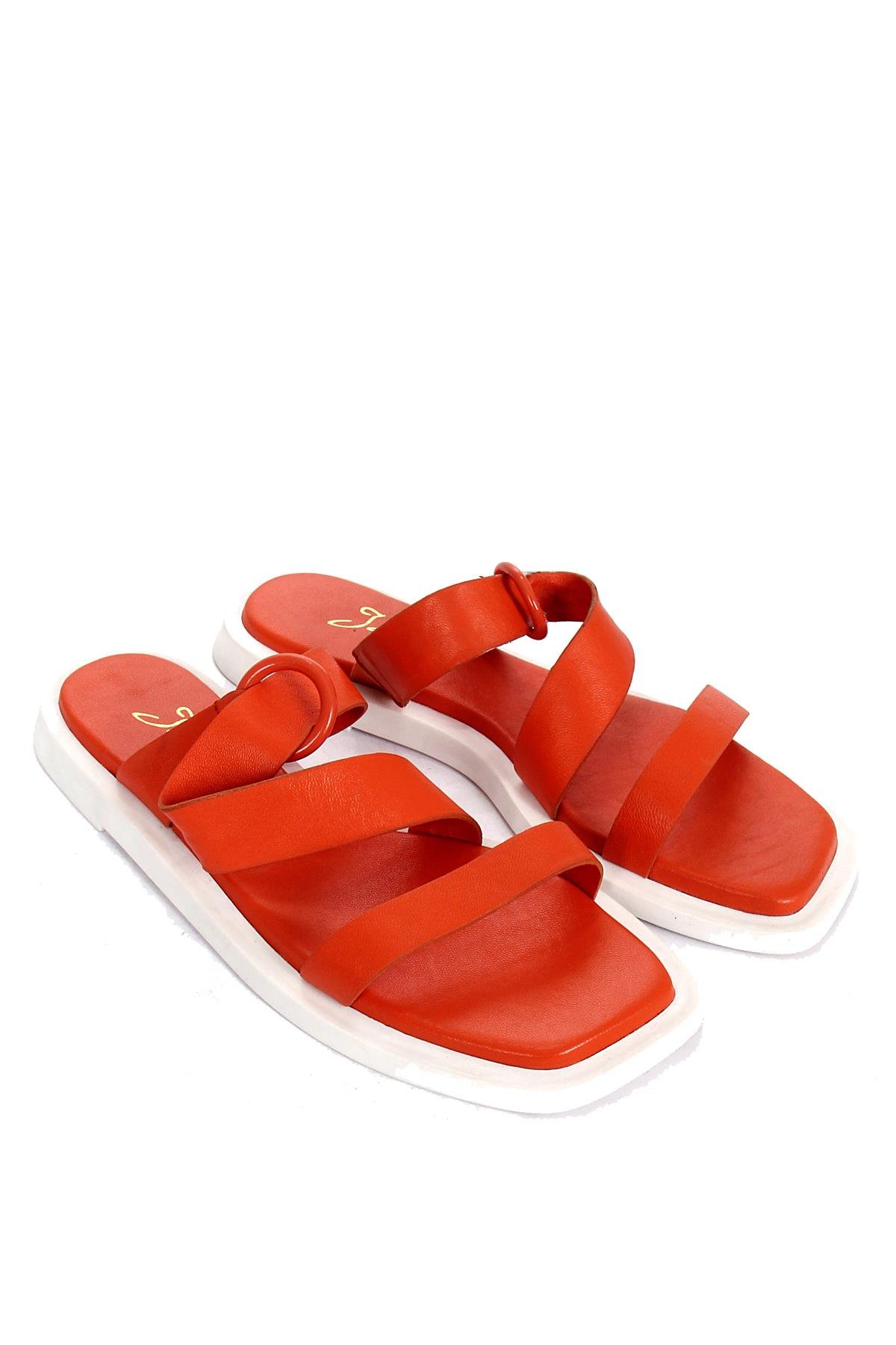 Pozzi Kadın Sandalet