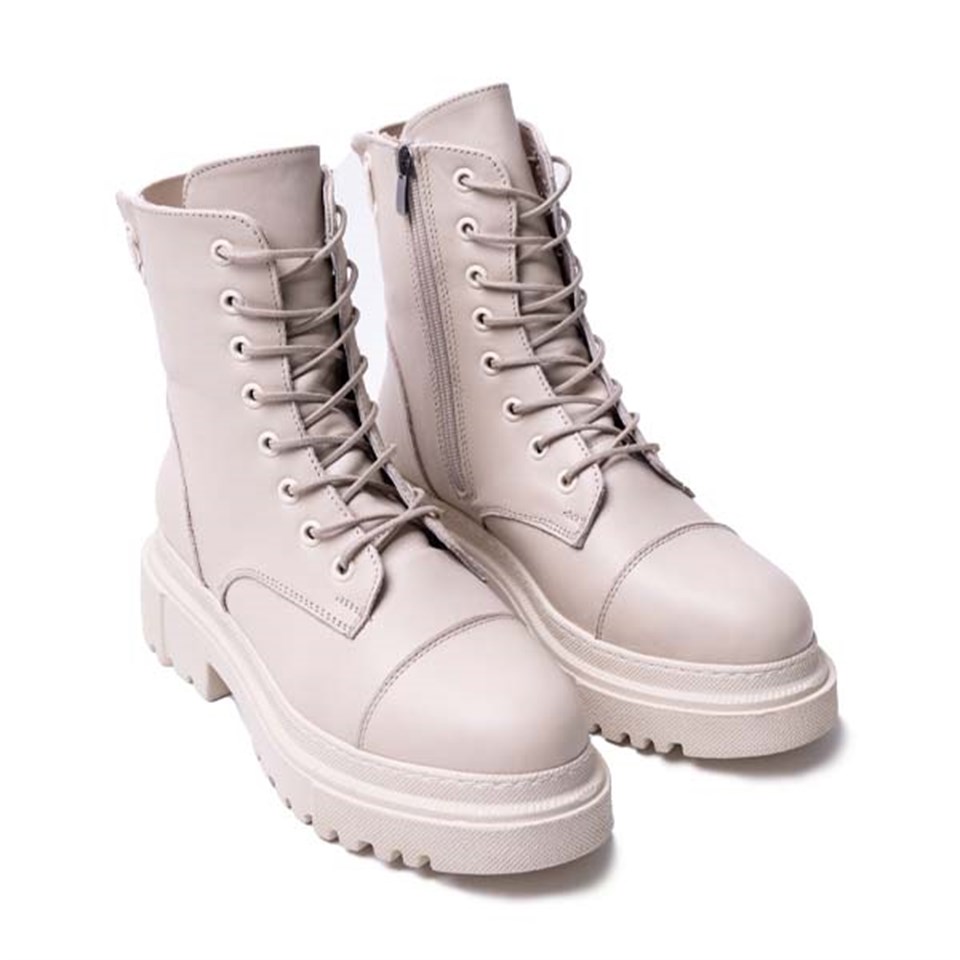 Saranta Bej Kadın Bot