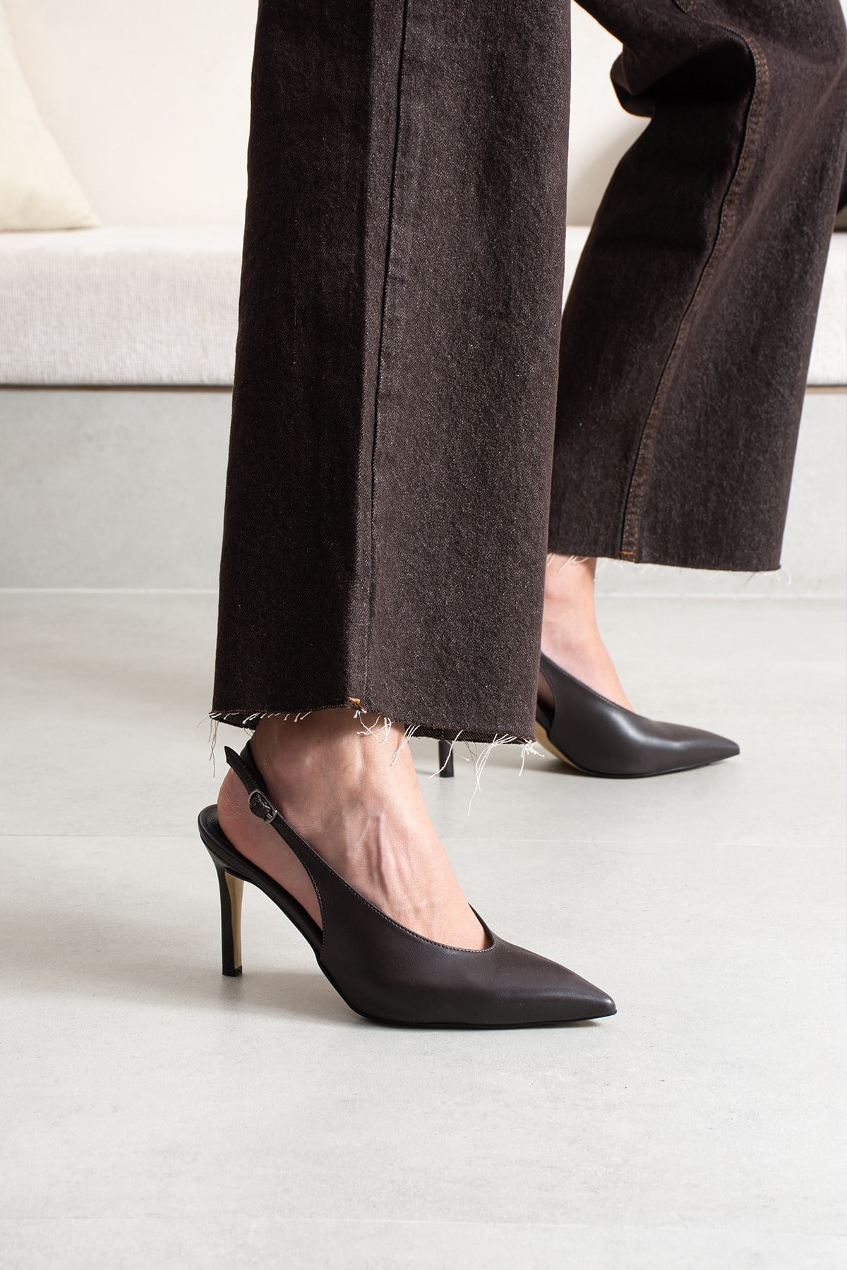 Tirol  Kadın Kahve Deri İnce Topuklu Stiletto Ayakkabı