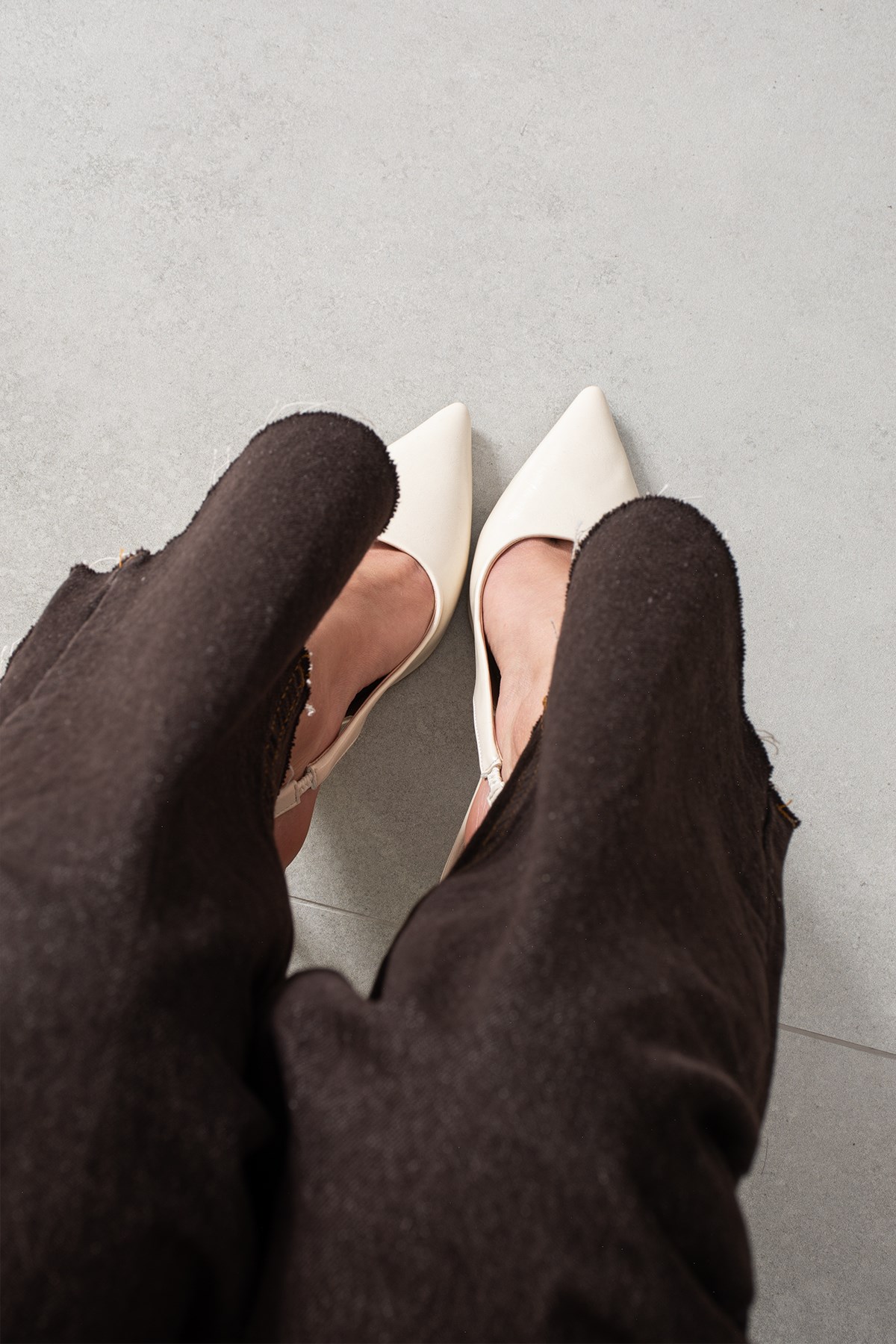 Zeni Kadın Bej Deri Stiletto Topuklu Ayakkabı 