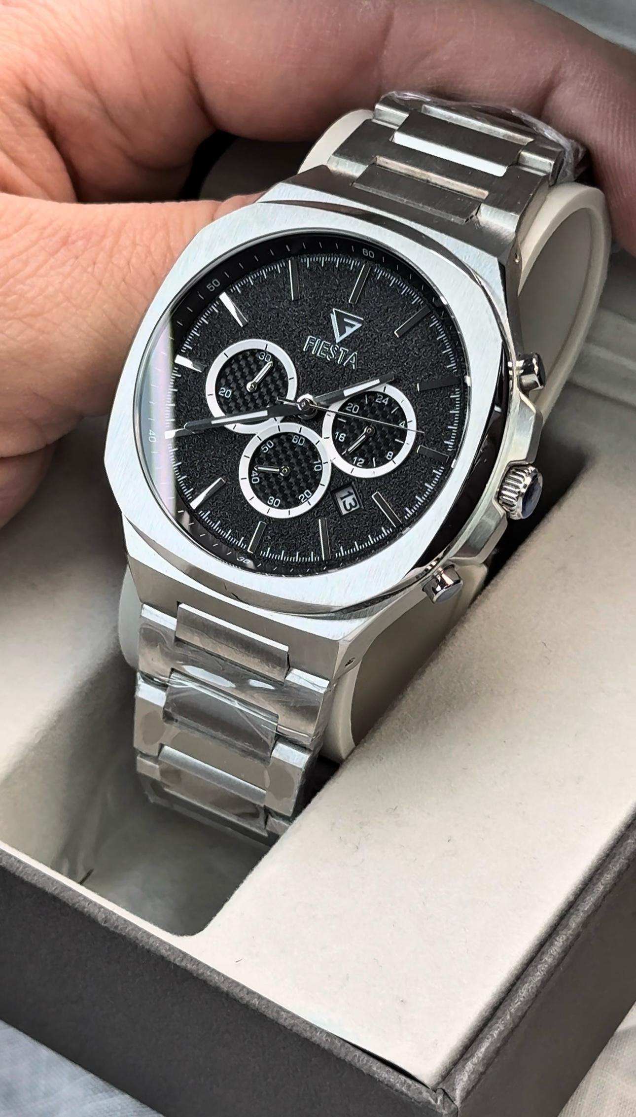 Fiesta Marka Kol Saati