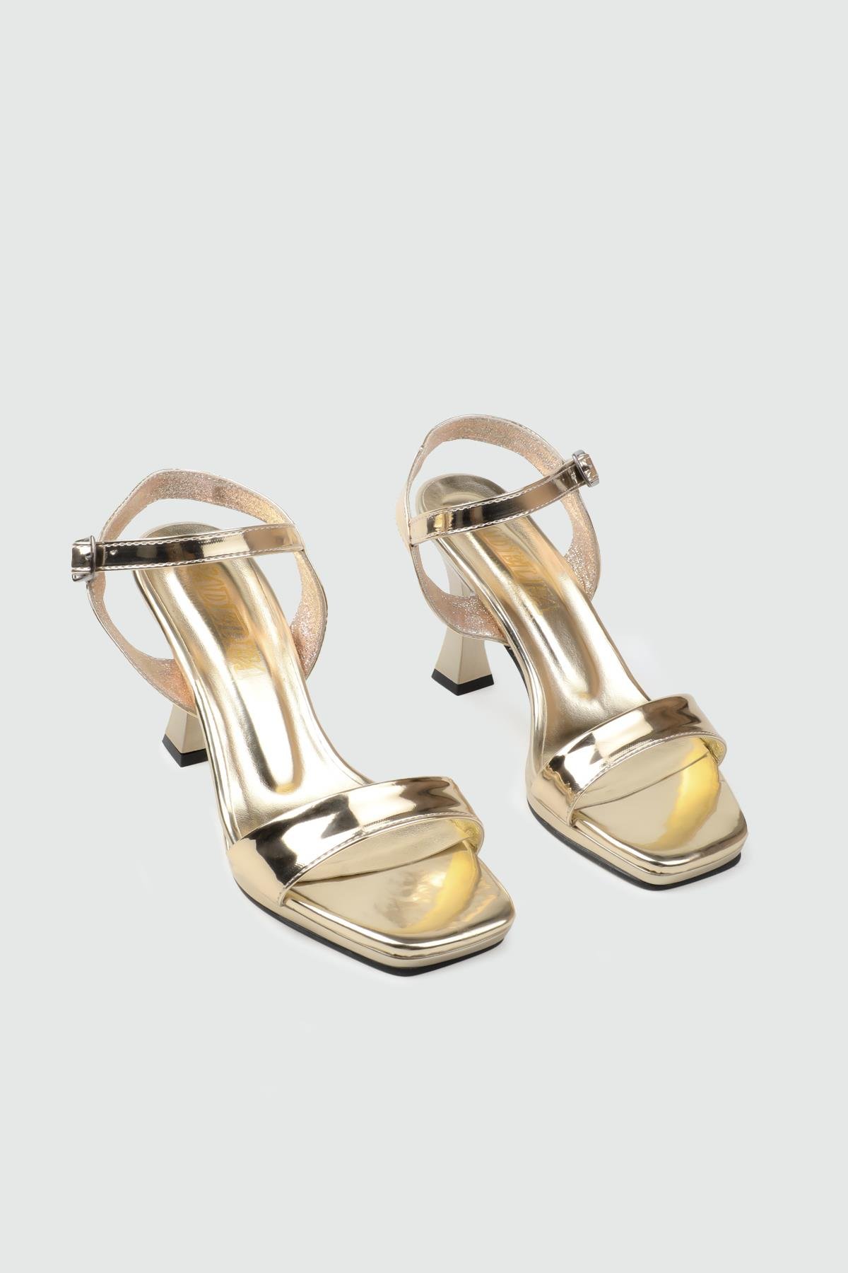 ADELFA 700 25Y Tek Bant Platform Kadın Ayakkabı Altın Ayna