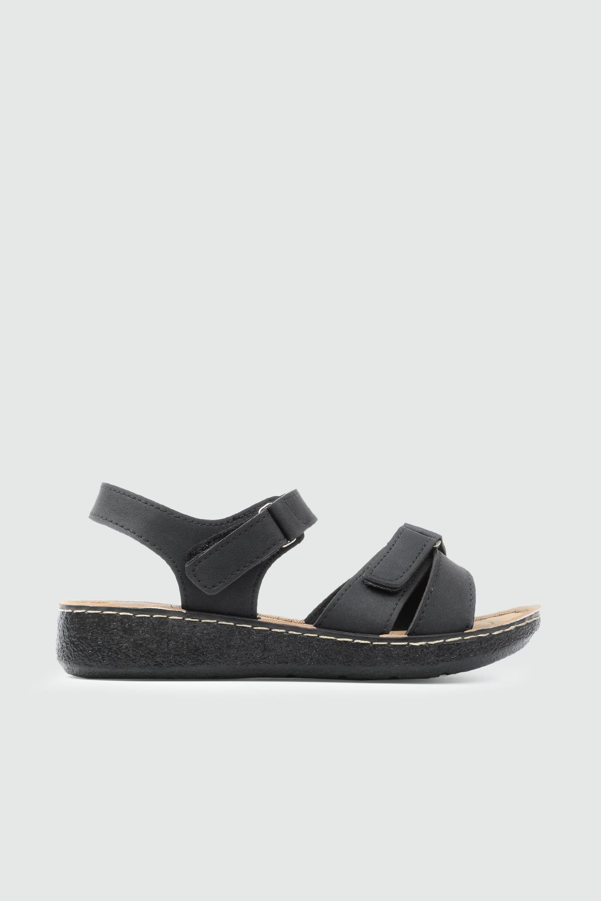 AVOX 25Y 6401 Kadın Sandalet Siyah